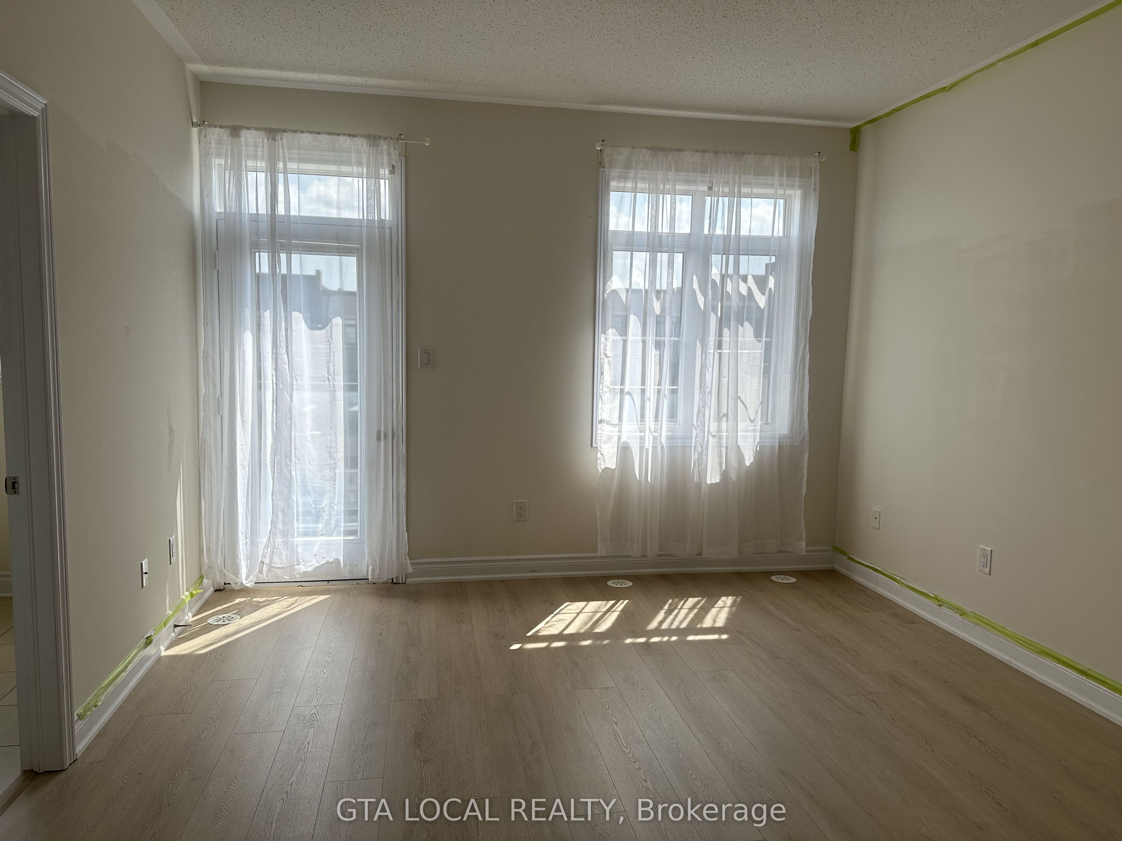 5 Aylin Crescent Property Photo 9