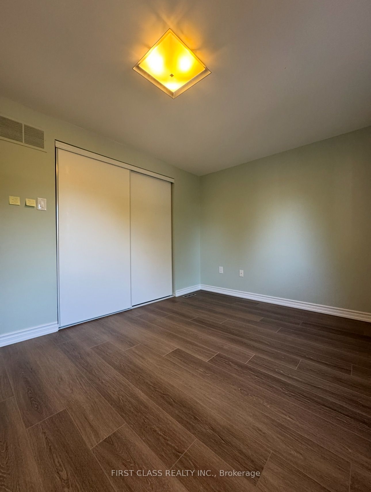 11 Markville Road Master B Property Photo 2
