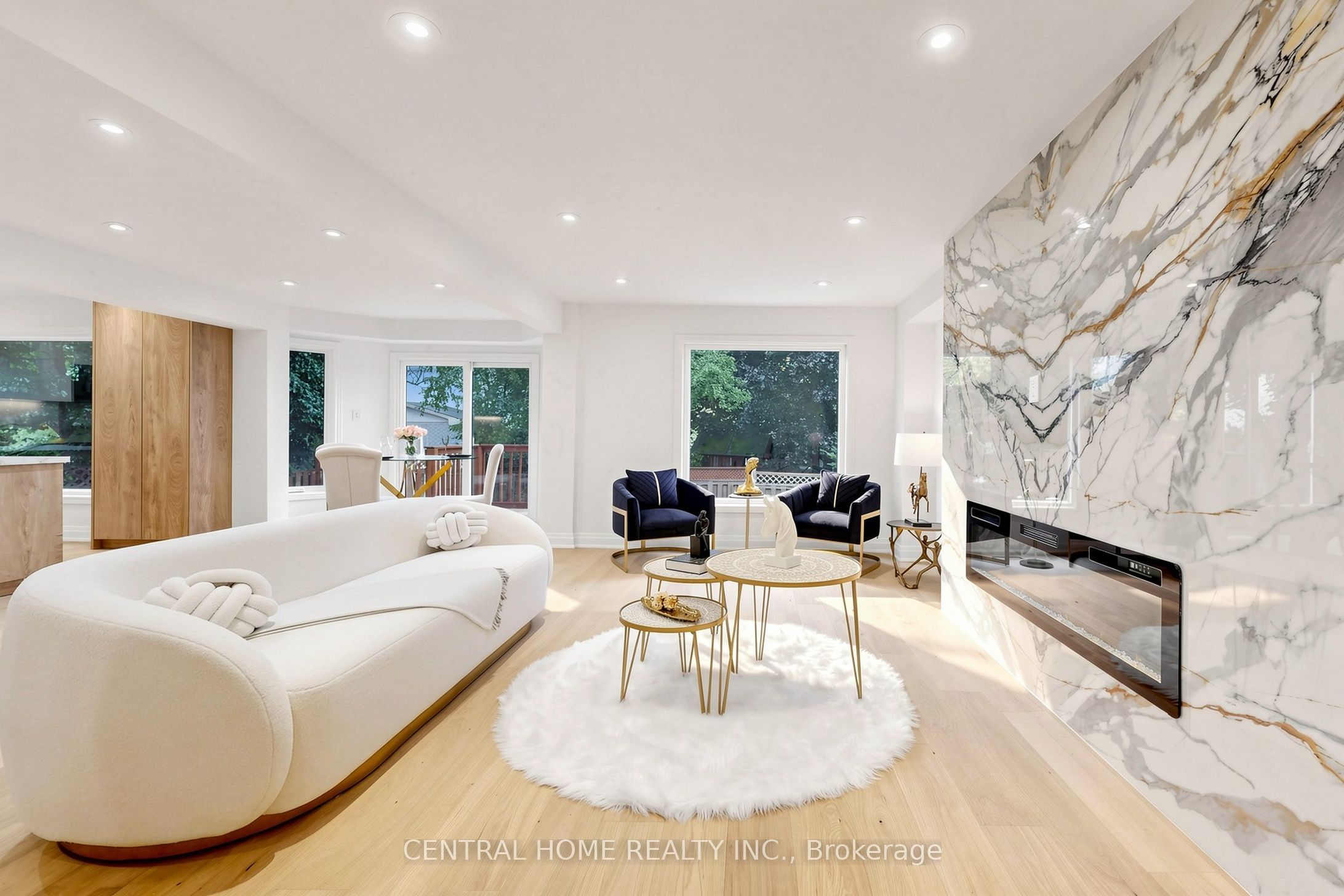 15 Closs Square Property Photo 10