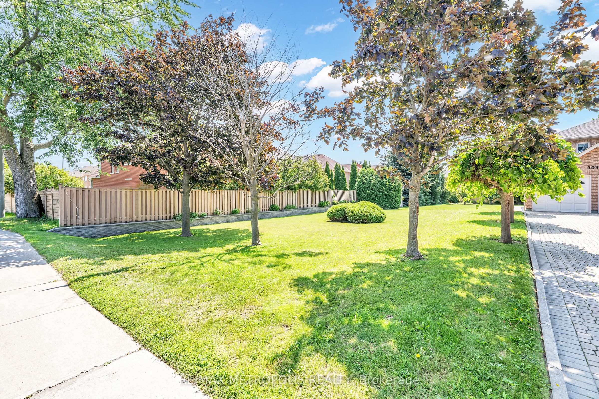 5097 14th Avenue Property Photo 4