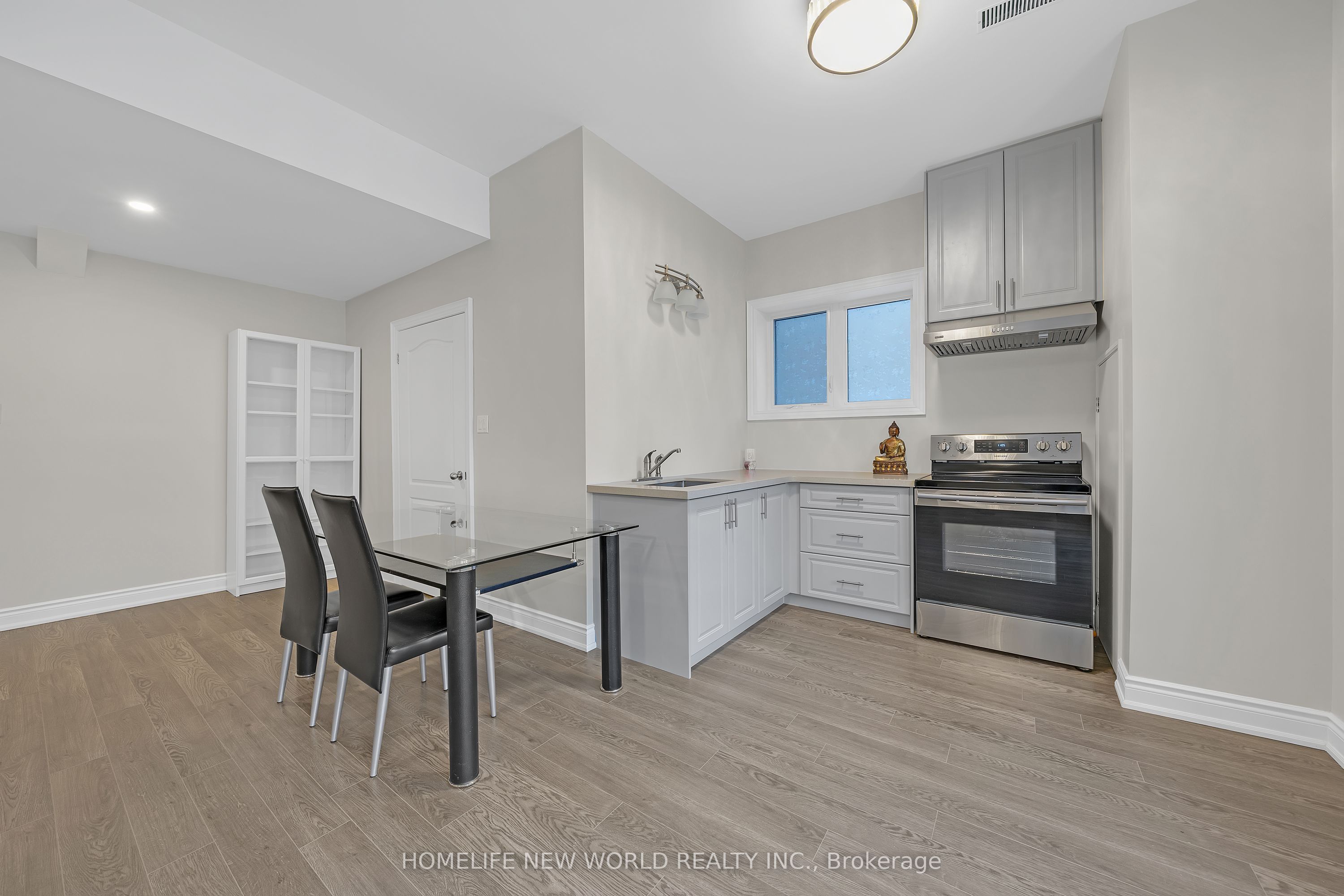 10 Stancroft Drive Property Photo 34