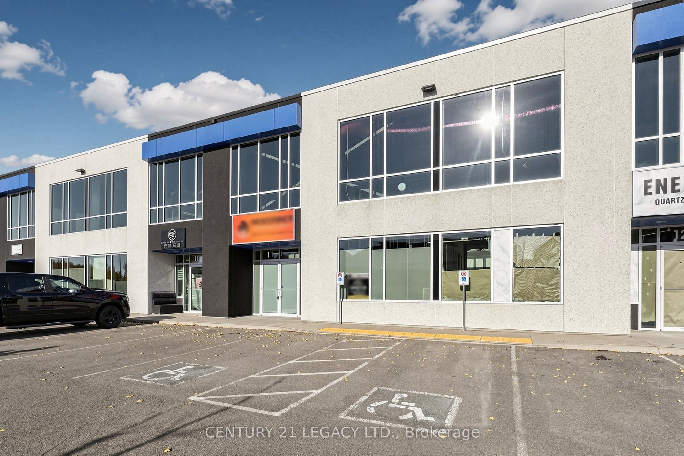 10950 Woodbine Avenue Unit 11 Property Photo 3