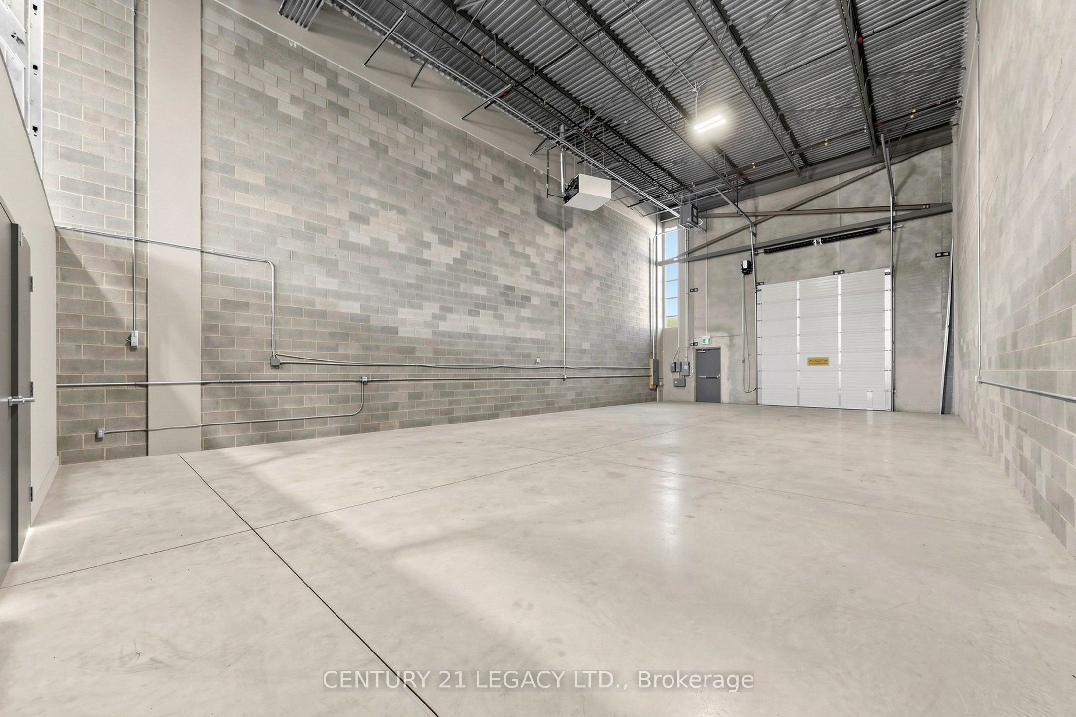 10950 Woodbine Avenue Unit 11 Property Photo 14