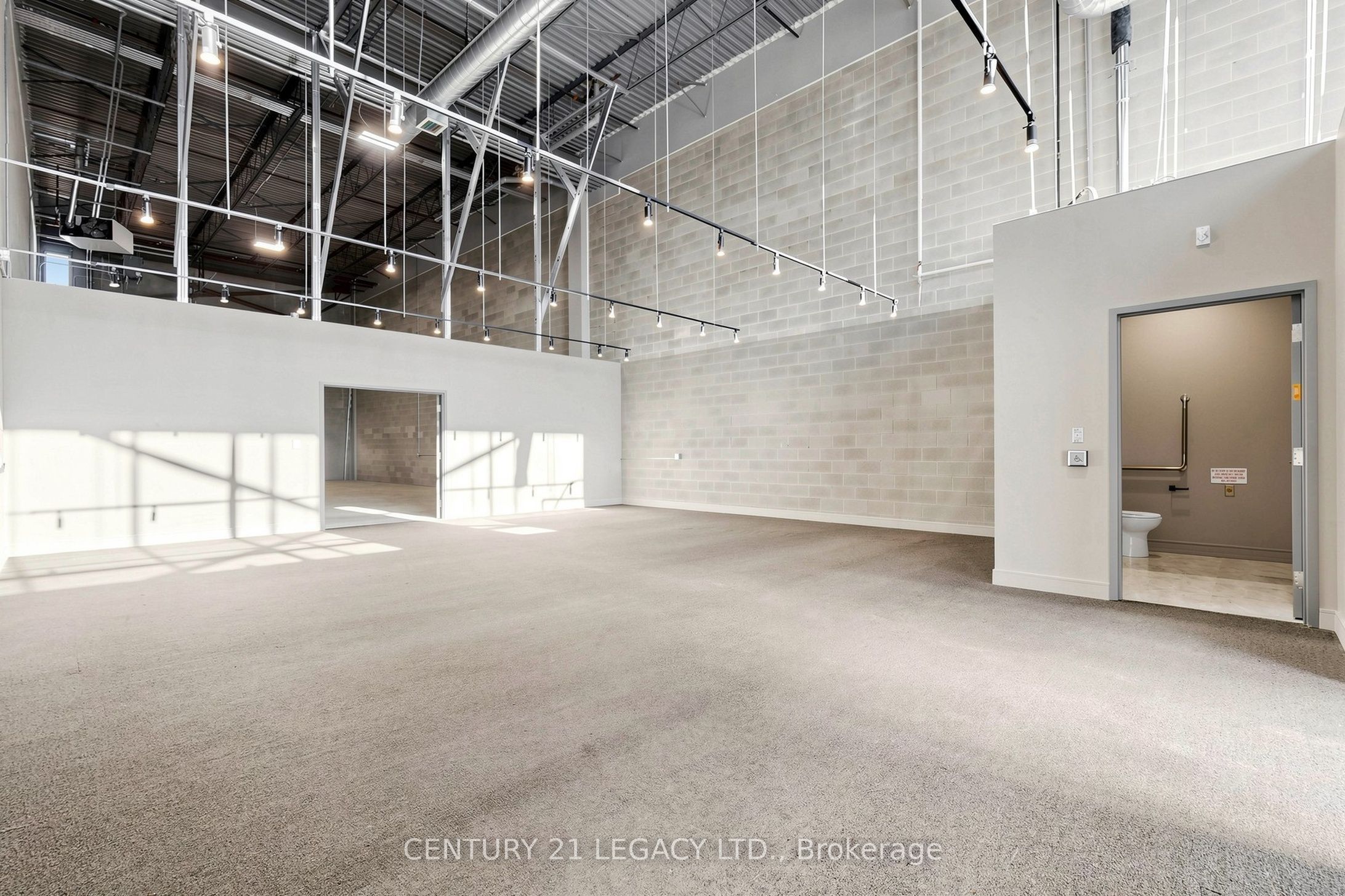 10950 Woodbine Avenue Unit 11 Property Photo 20