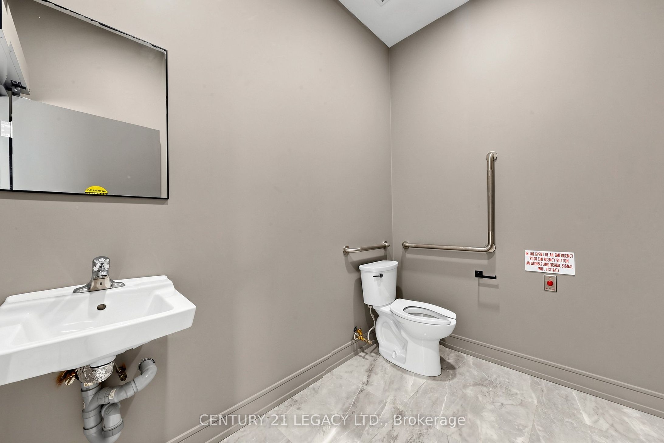 10950 Woodbine Avenue Unit 11 Property Photo 22