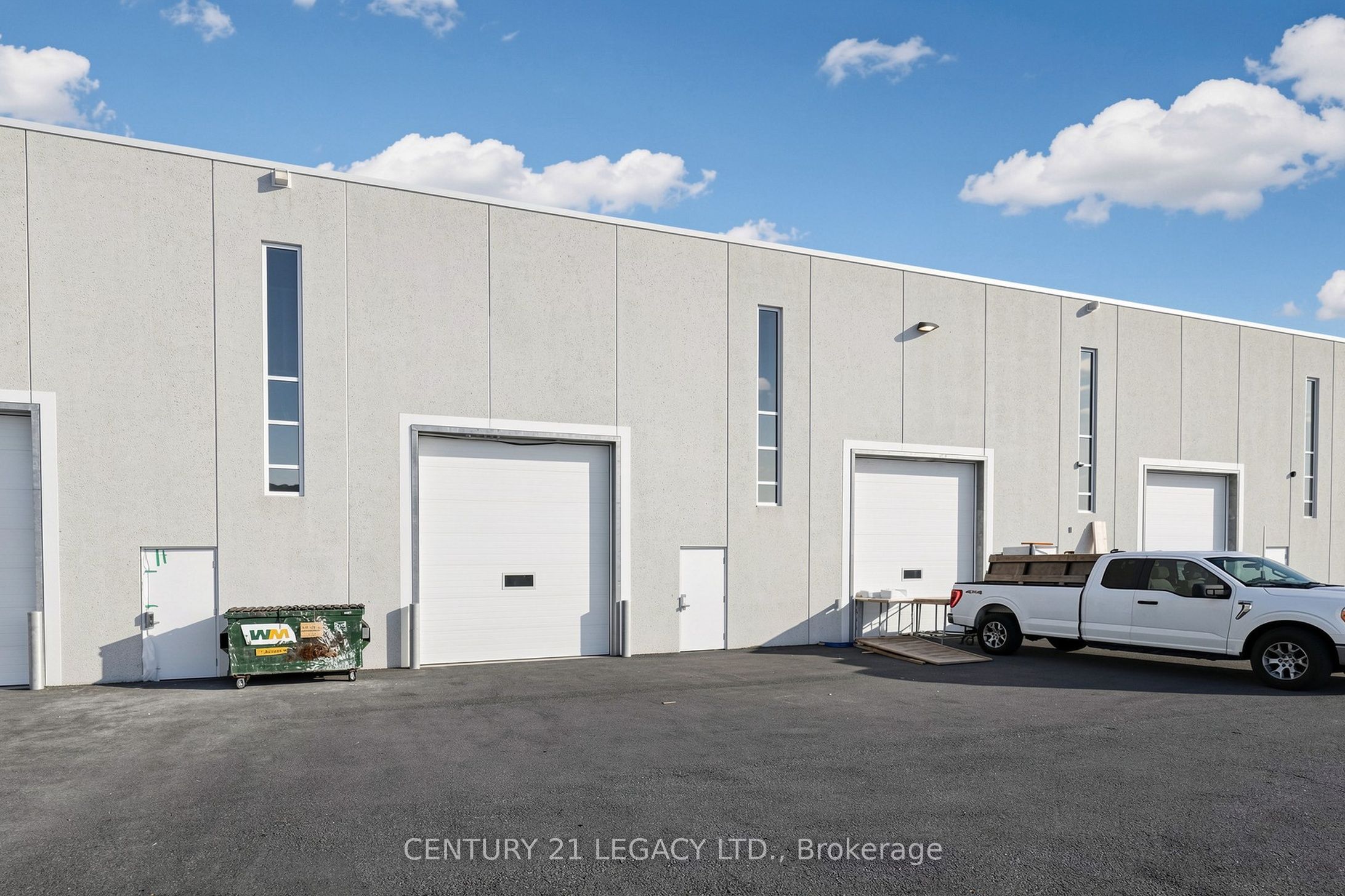 10950 Woodbine Avenue Unit 11 Property Photo 25