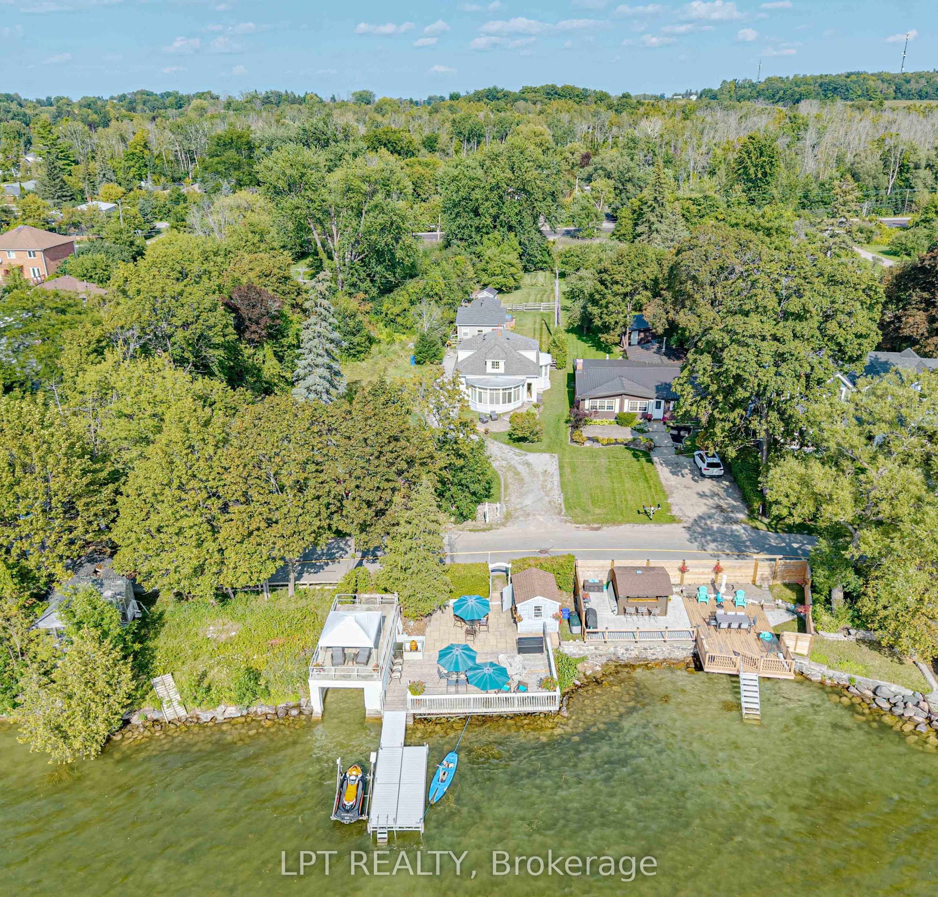 357 Lake Drive N Property Photo 1