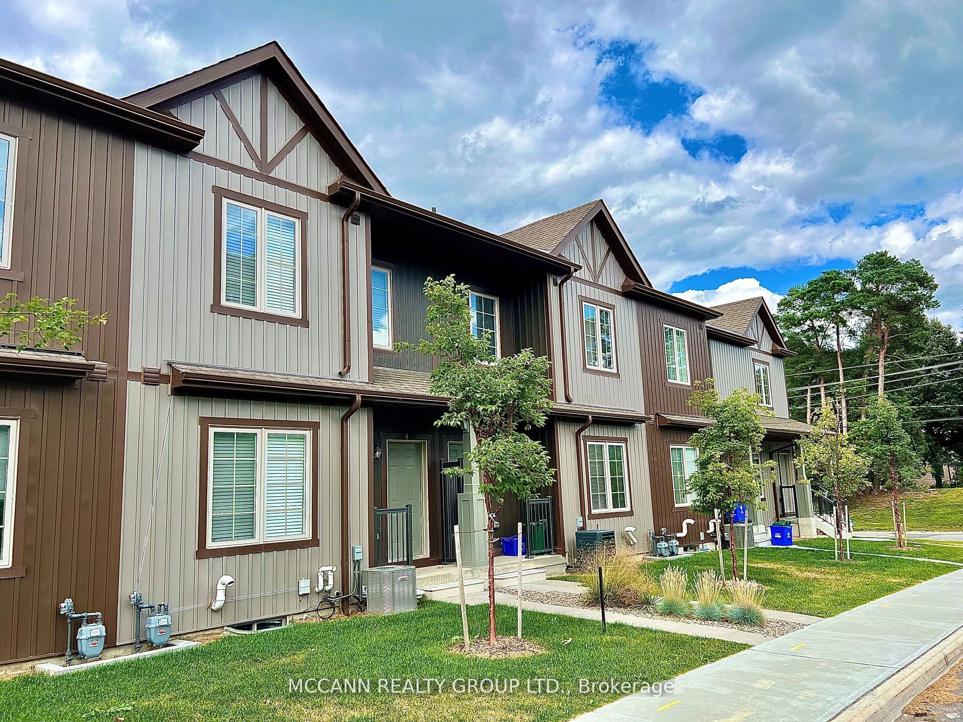 110 Grew Boulevard 4 Property Photo 2