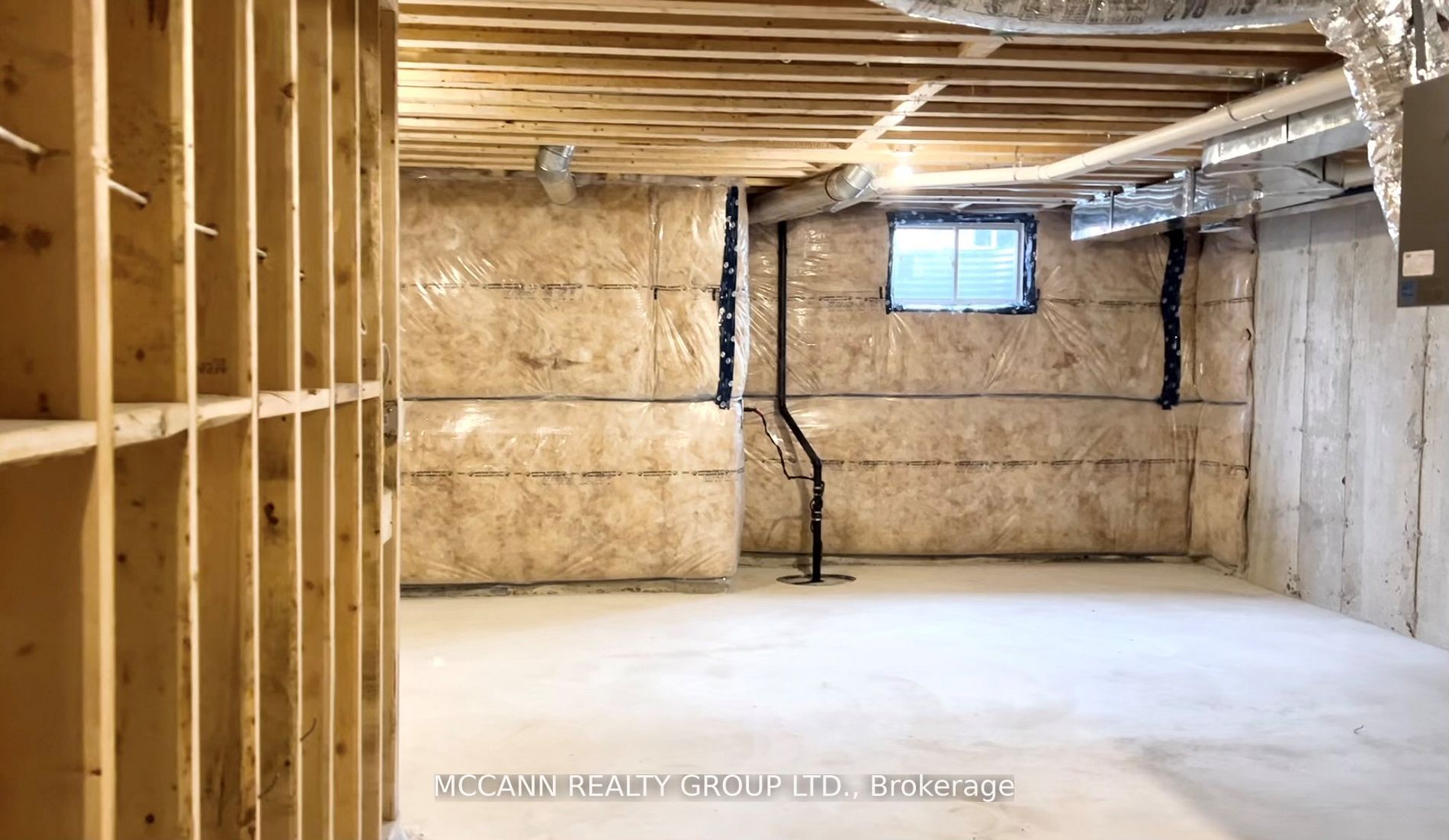 110 Grew Boulevard 4 Property Photo 12