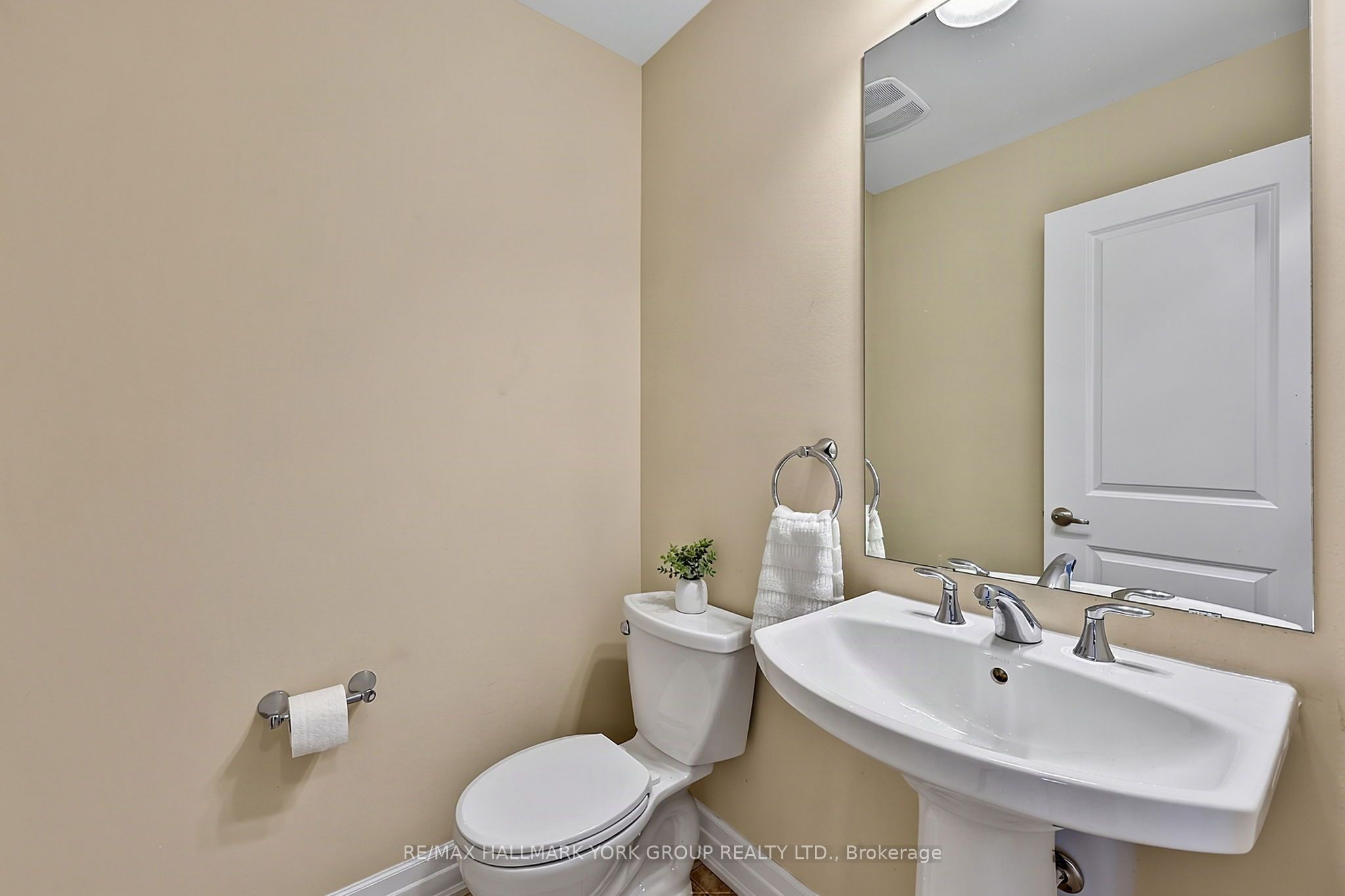 36 Alex Campbell Crescent Property Photo 25
