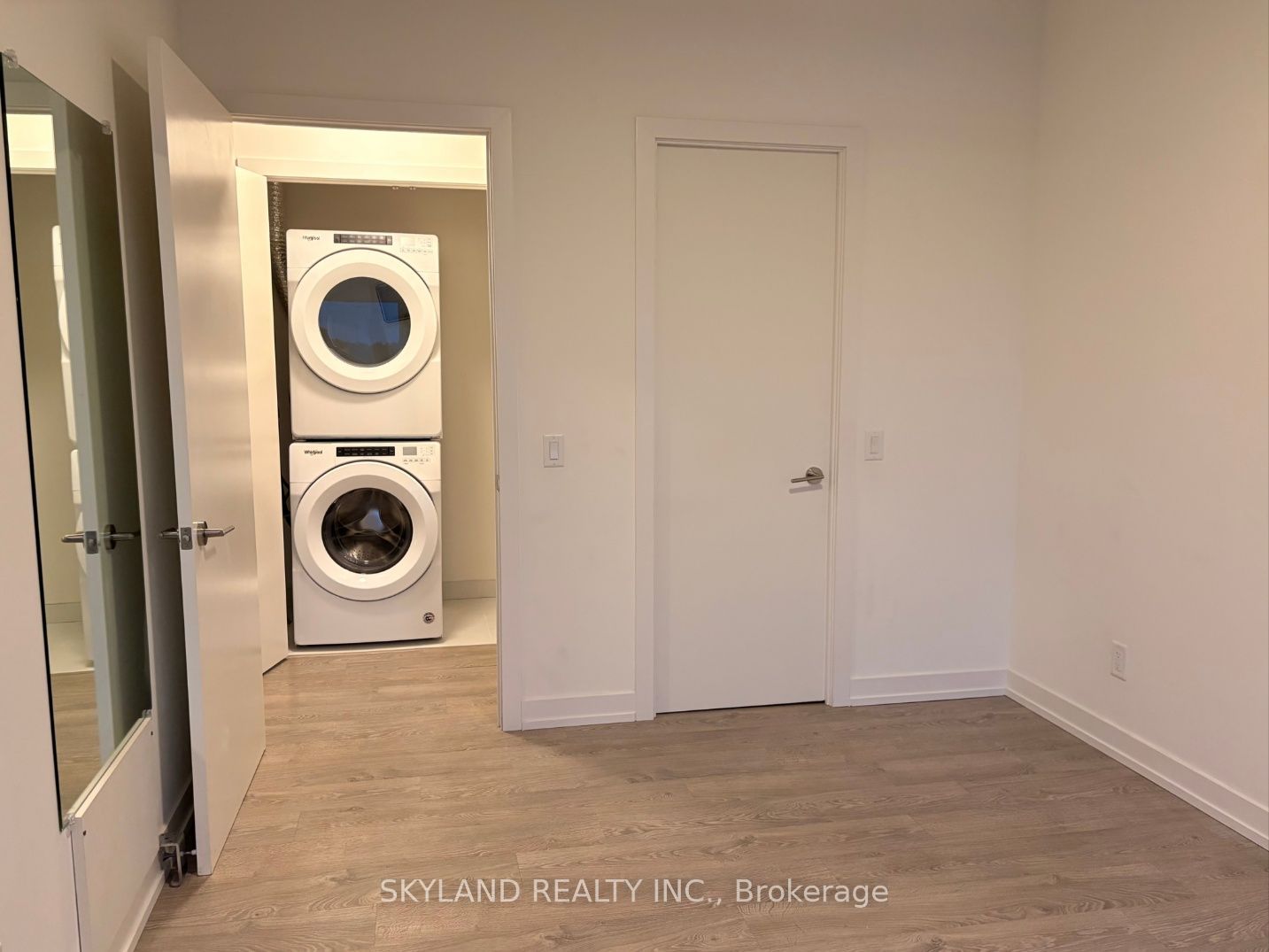 1 Grandview Avenue 510 Property Photo 9