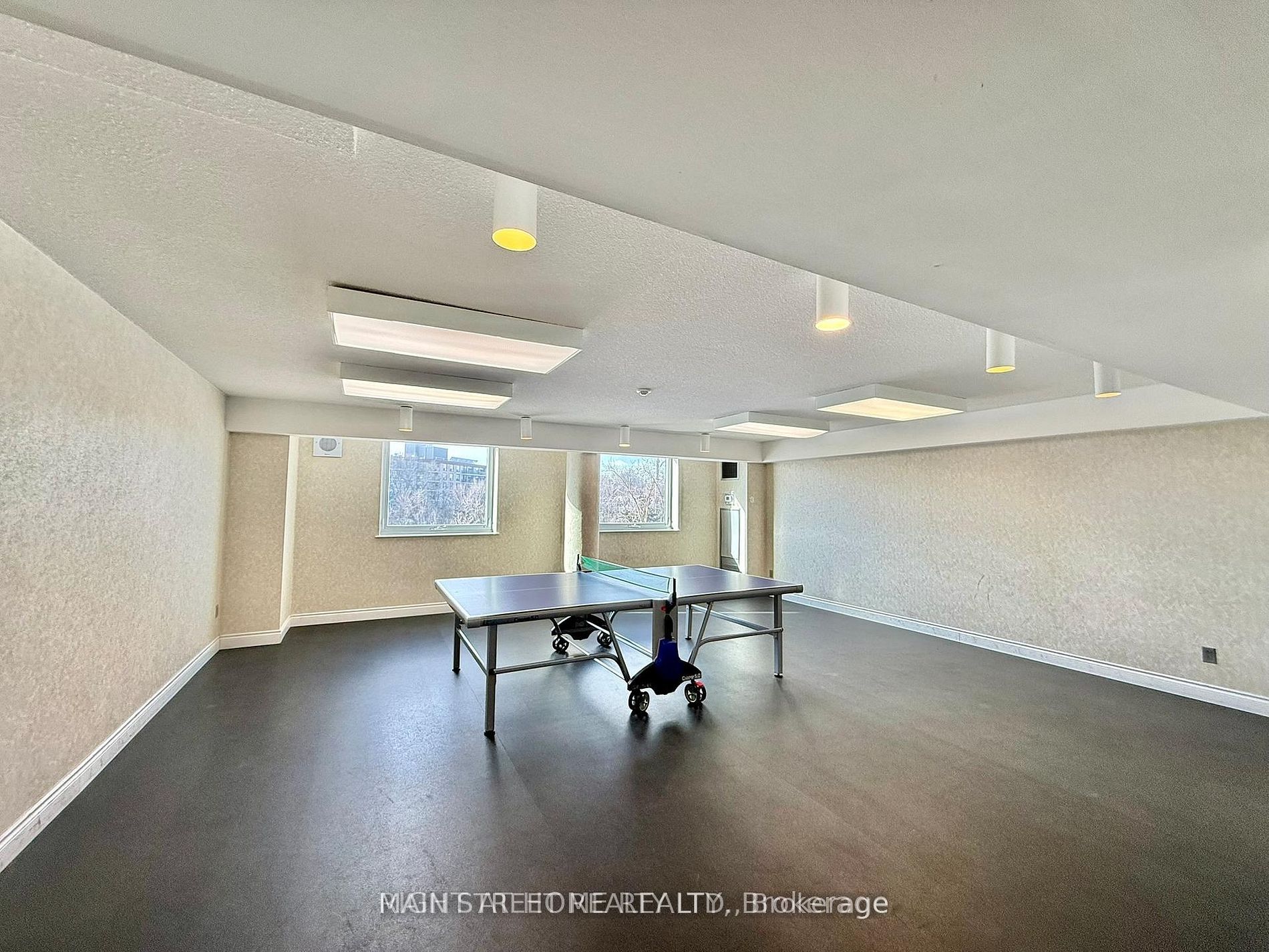 326 Major Mackenzie Drive E 314 Property Photo 10