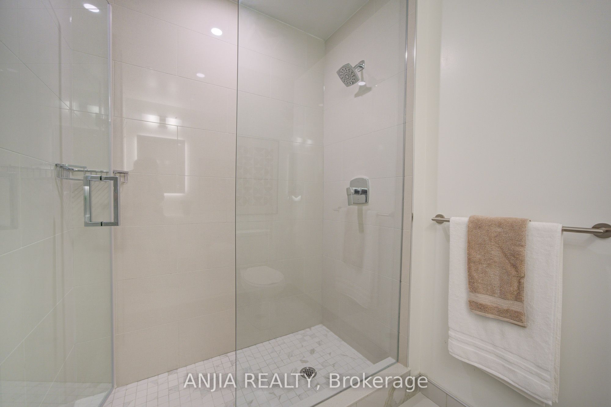 8119 Birchmount Road 1705 Property Photo 29