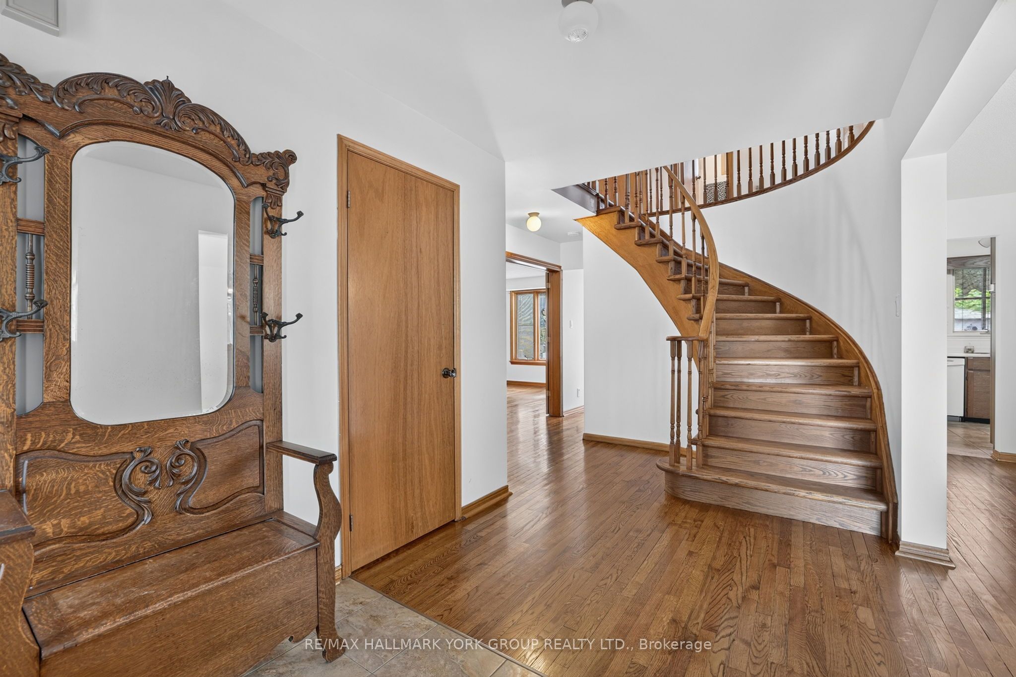 59 Riverglen Drive Property Photo 7