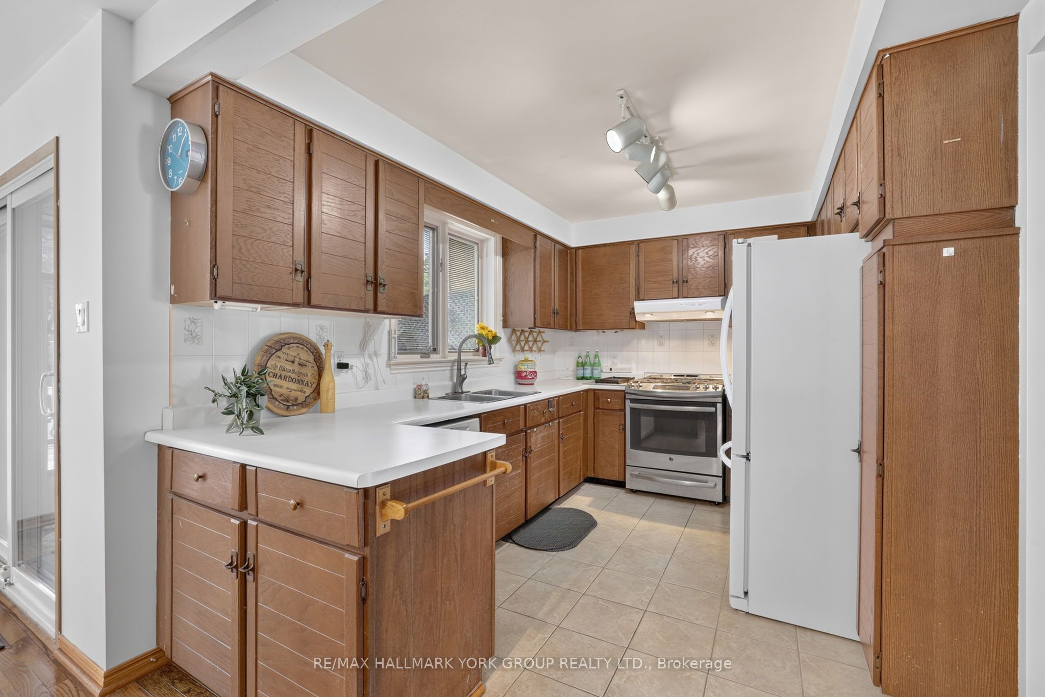 59 Riverglen Drive Property Photo 17