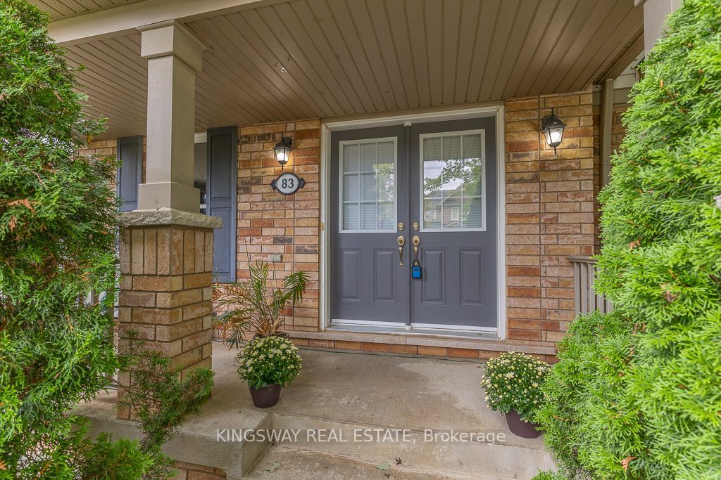83 Kidd Crescent Property Photo 3