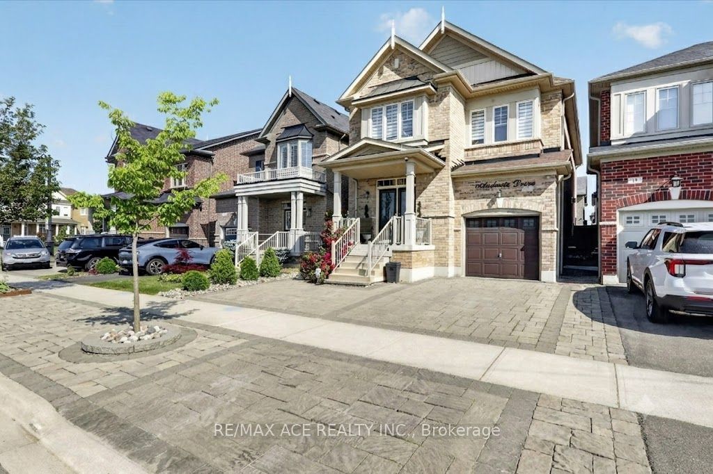 10 Andreeta Drive Property Photo 2