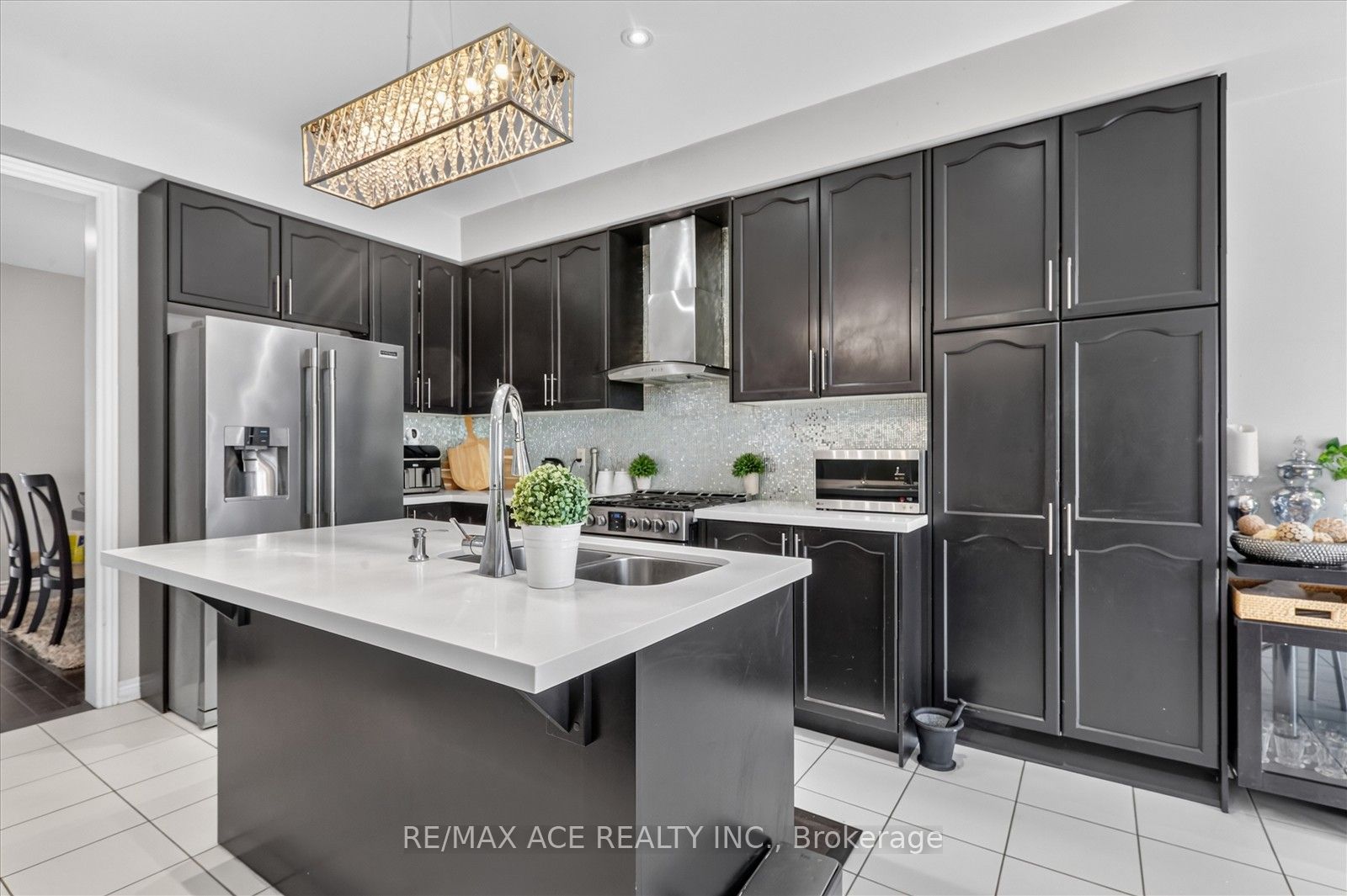 10 Andreeta Drive Property Photo 18