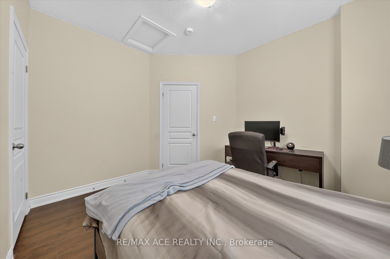 10 Andreeta Drive Property Photo 26