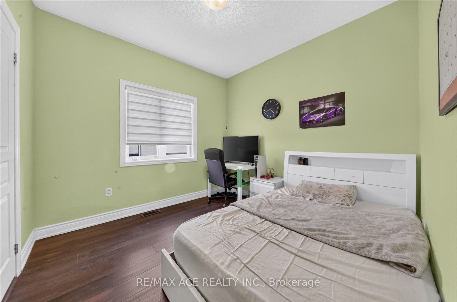 10 Andreeta Drive Property Photo 28