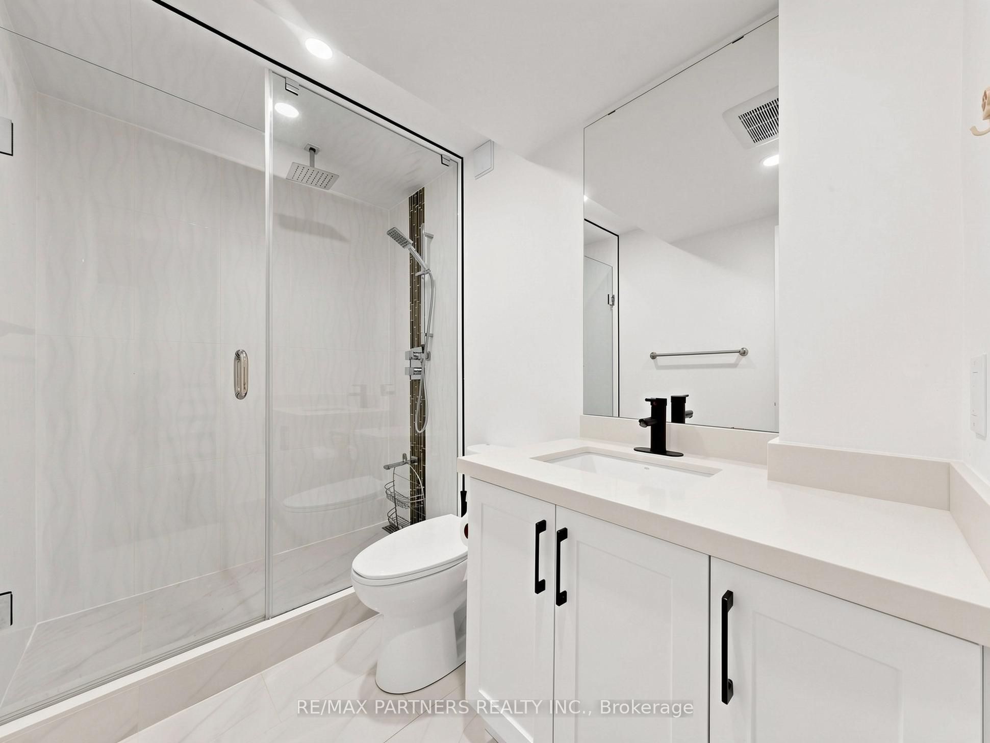 21 Russell Hill Road Property Photo 37