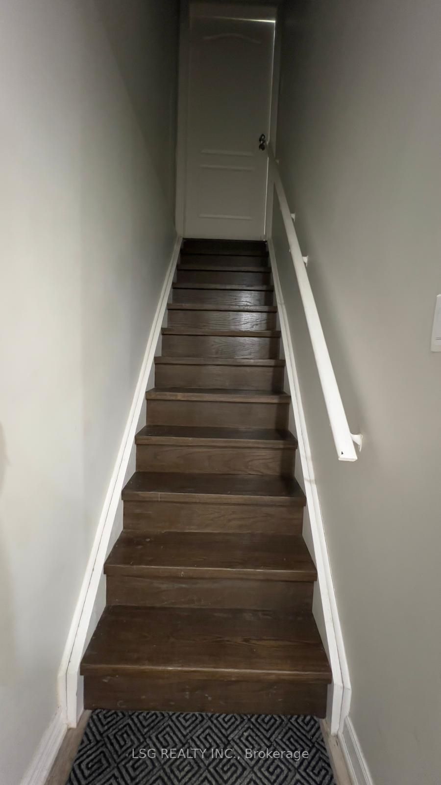 19 Tesla Crescent Basement Property Photo 14