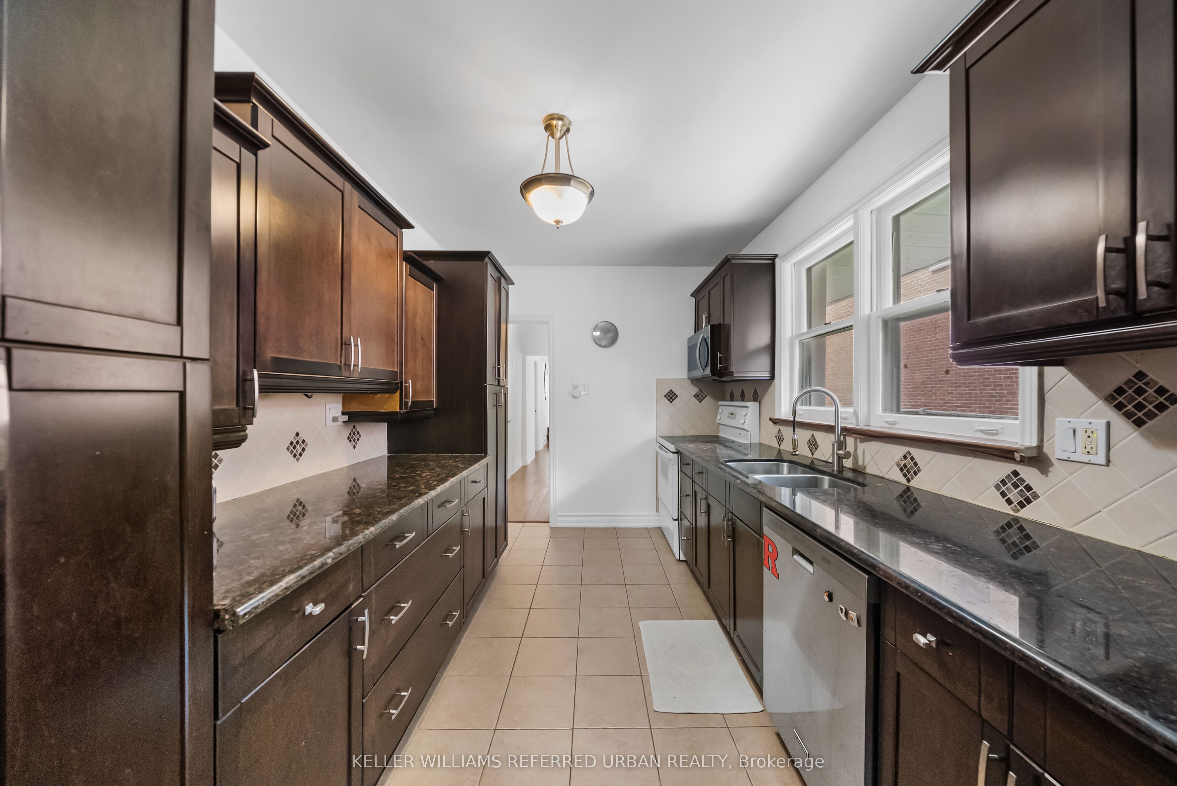 63 Roosevelt Drive Property Photo 13