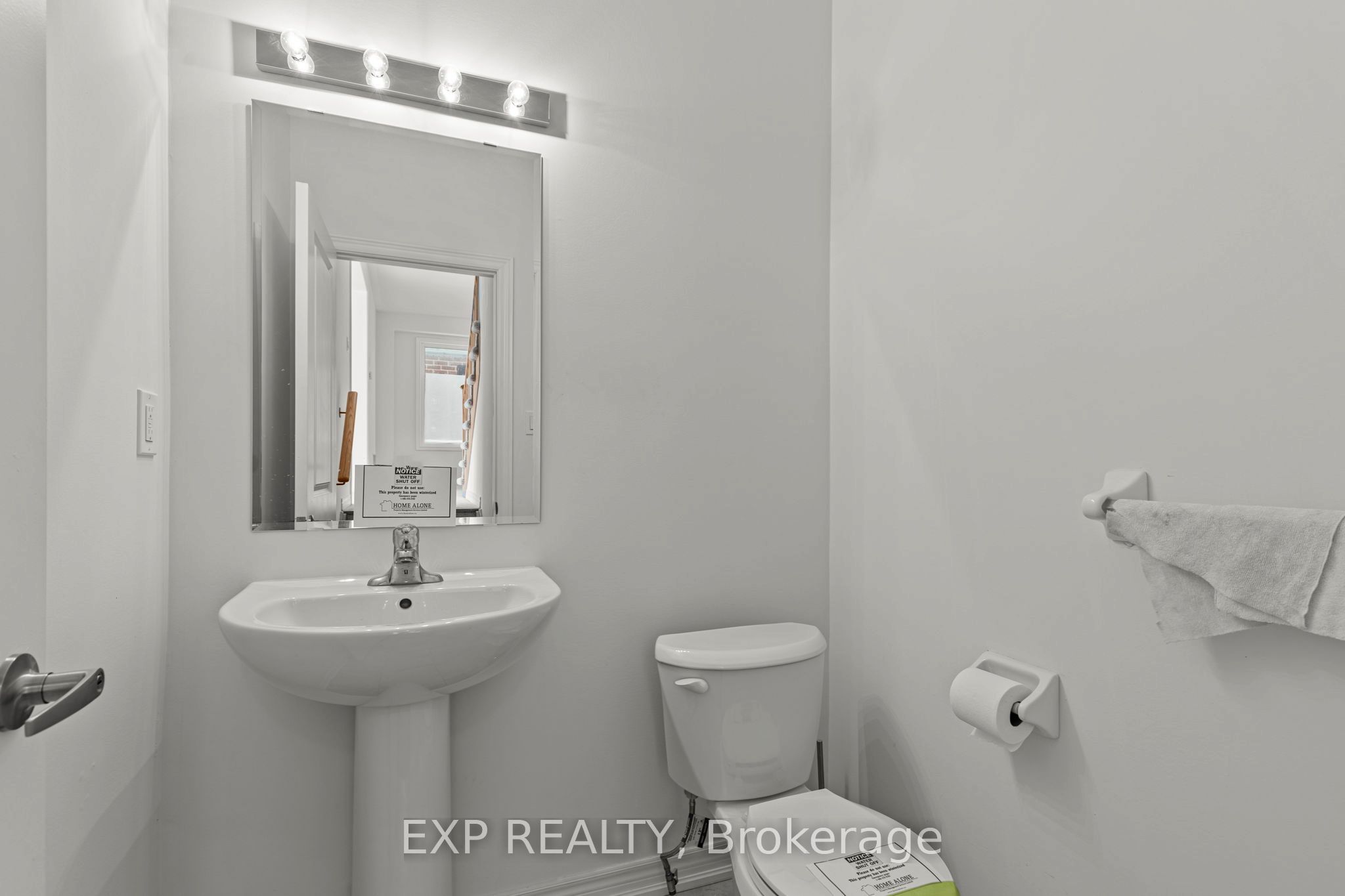 52 Baycroft Boulevard Property Photo 11