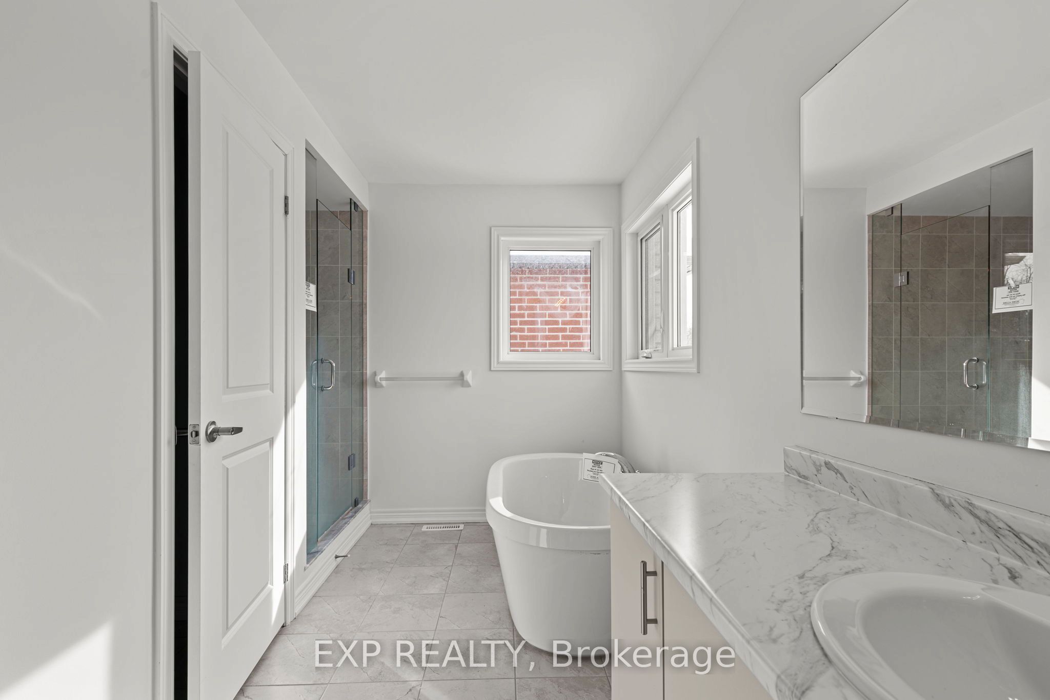 52 Baycroft Boulevard Property Photo 16