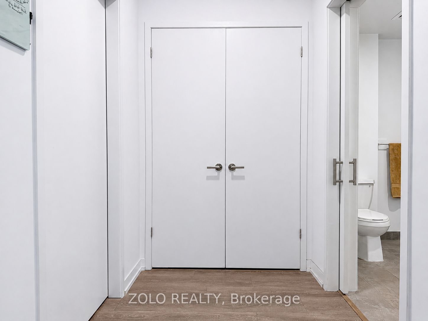 8 Beverley Glen Boulevard 121 Property Photo 6