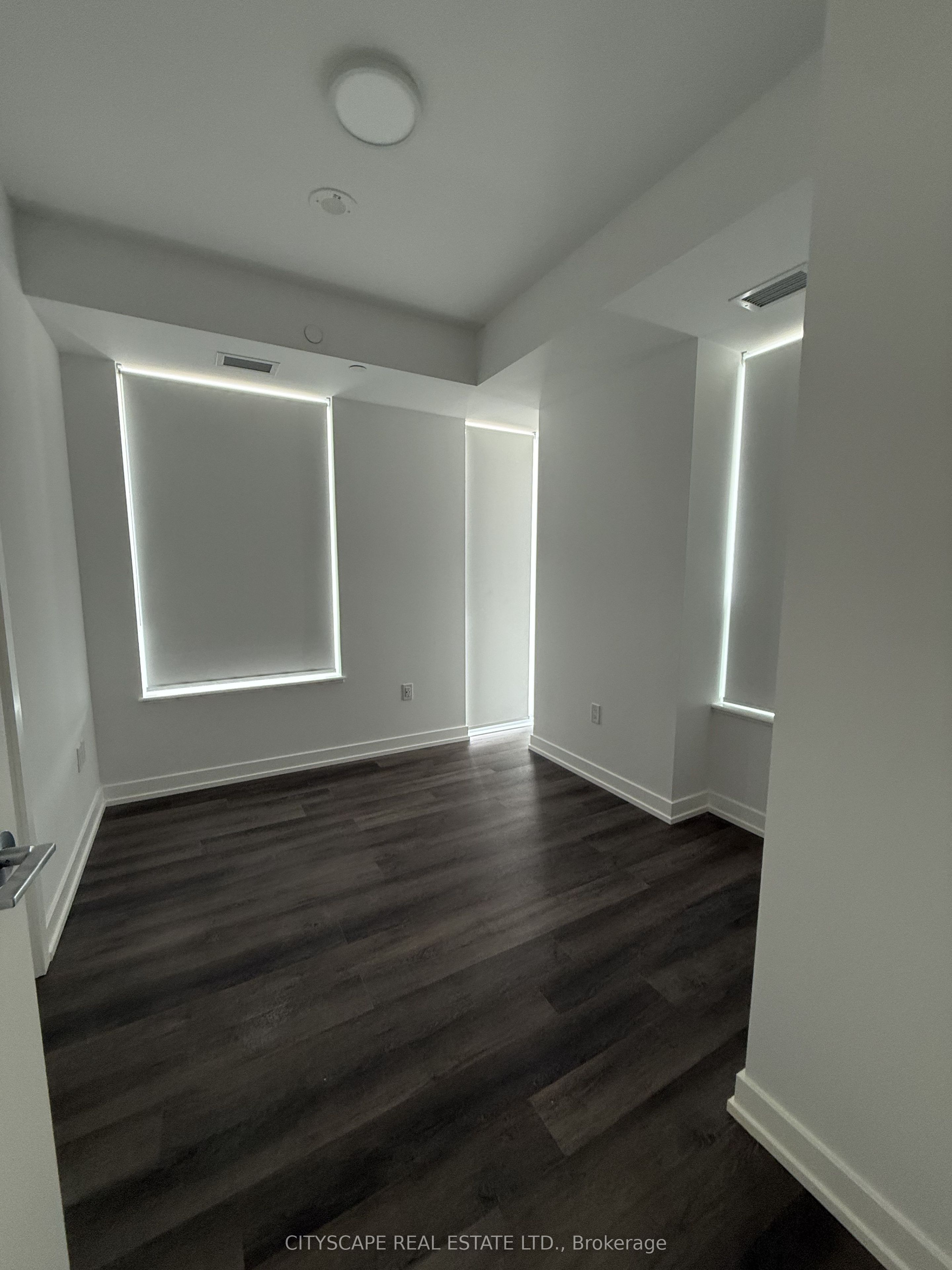 2851 Highway 7 1302 Property Photo 5