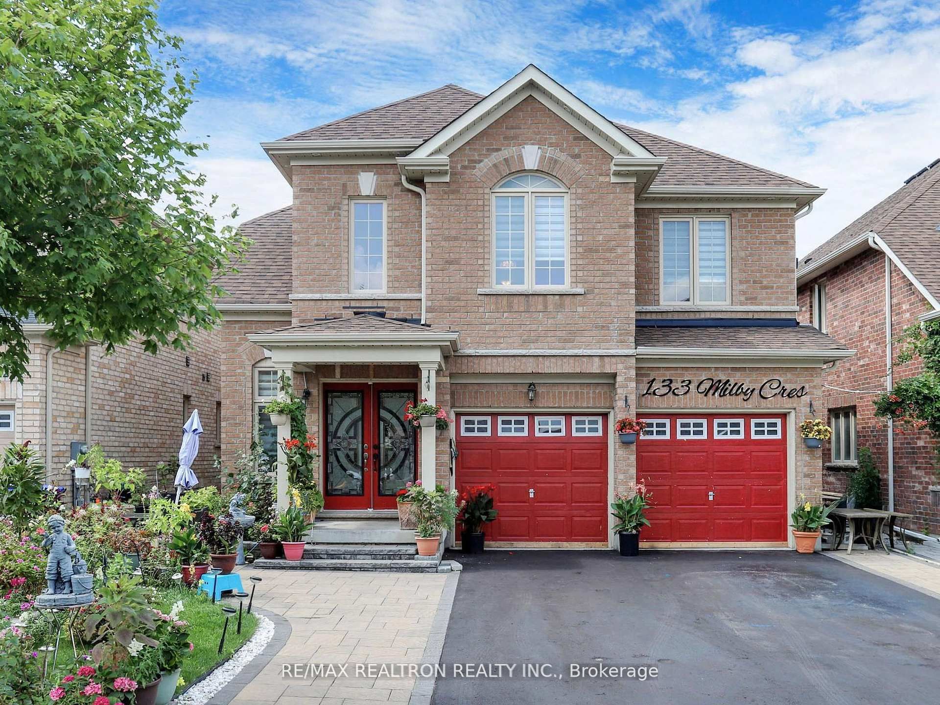 133 Milby Crescent Property Photo 1