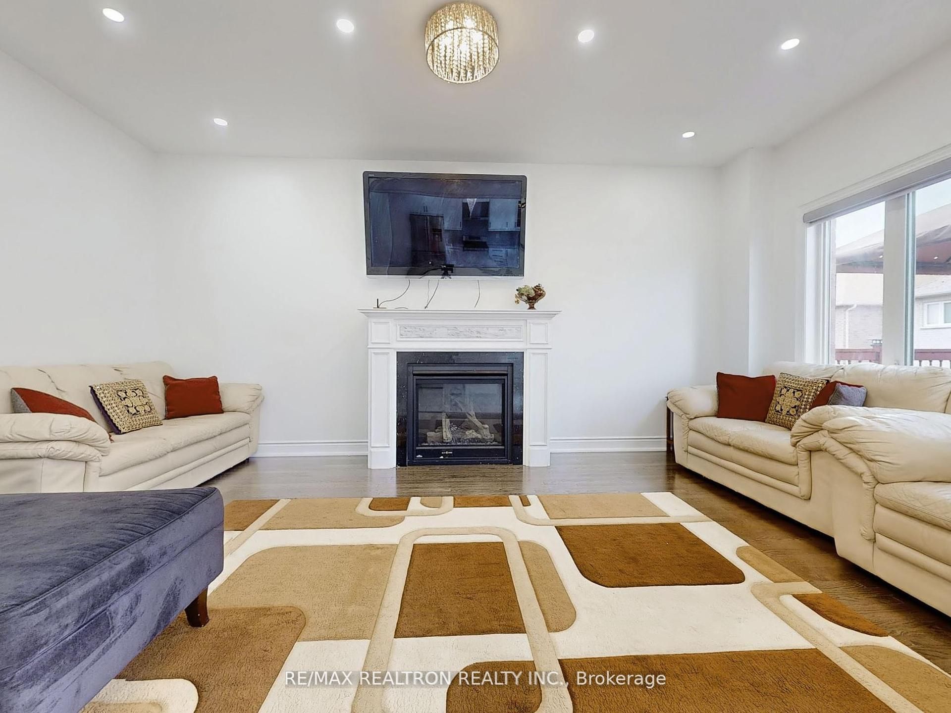 133 Milby Crescent Property Photo 9