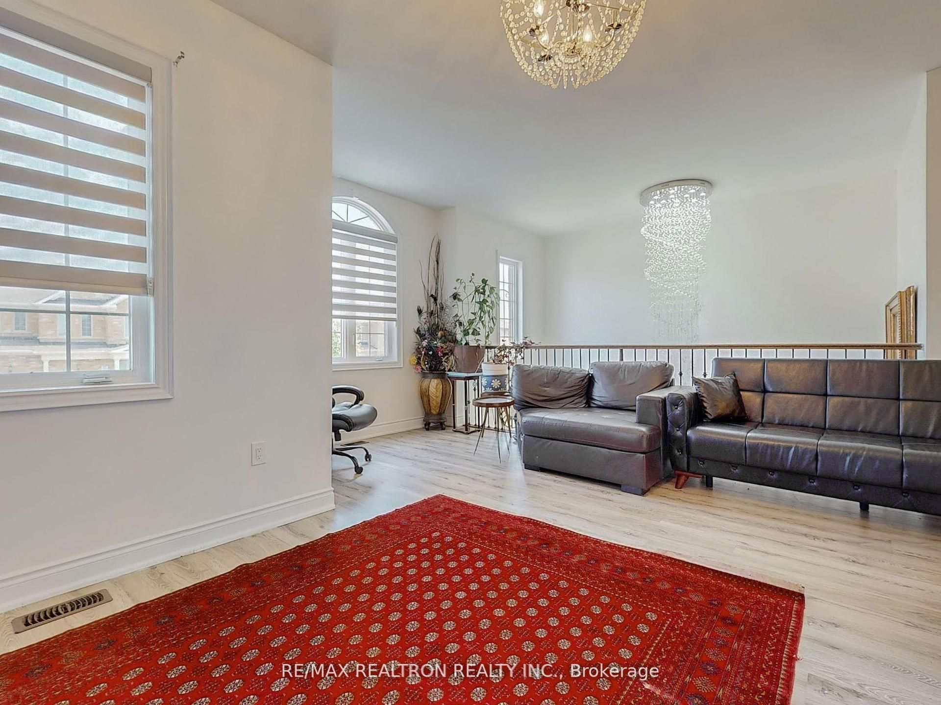 133 Milby Crescent Property Photo 32