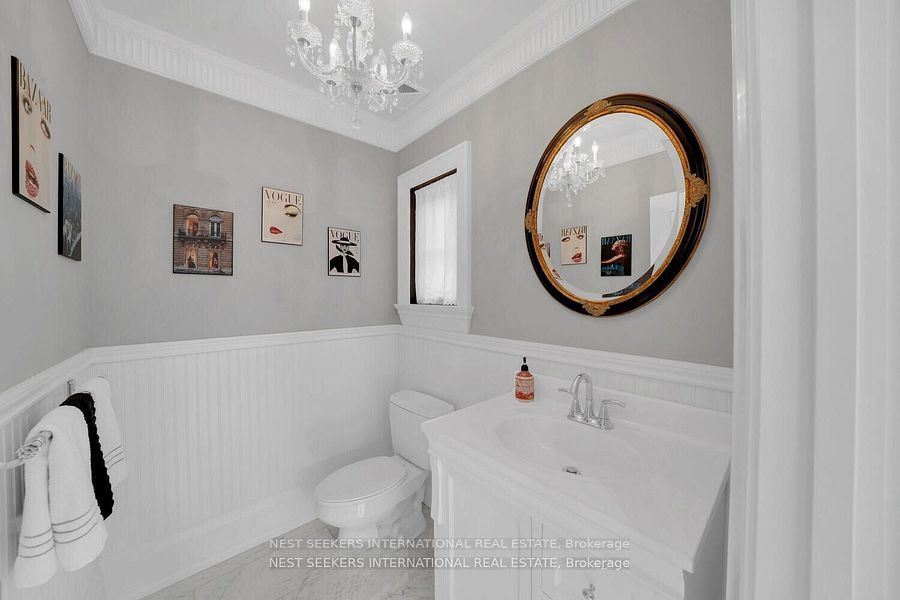 111 Manitou Drive Property Photo 18