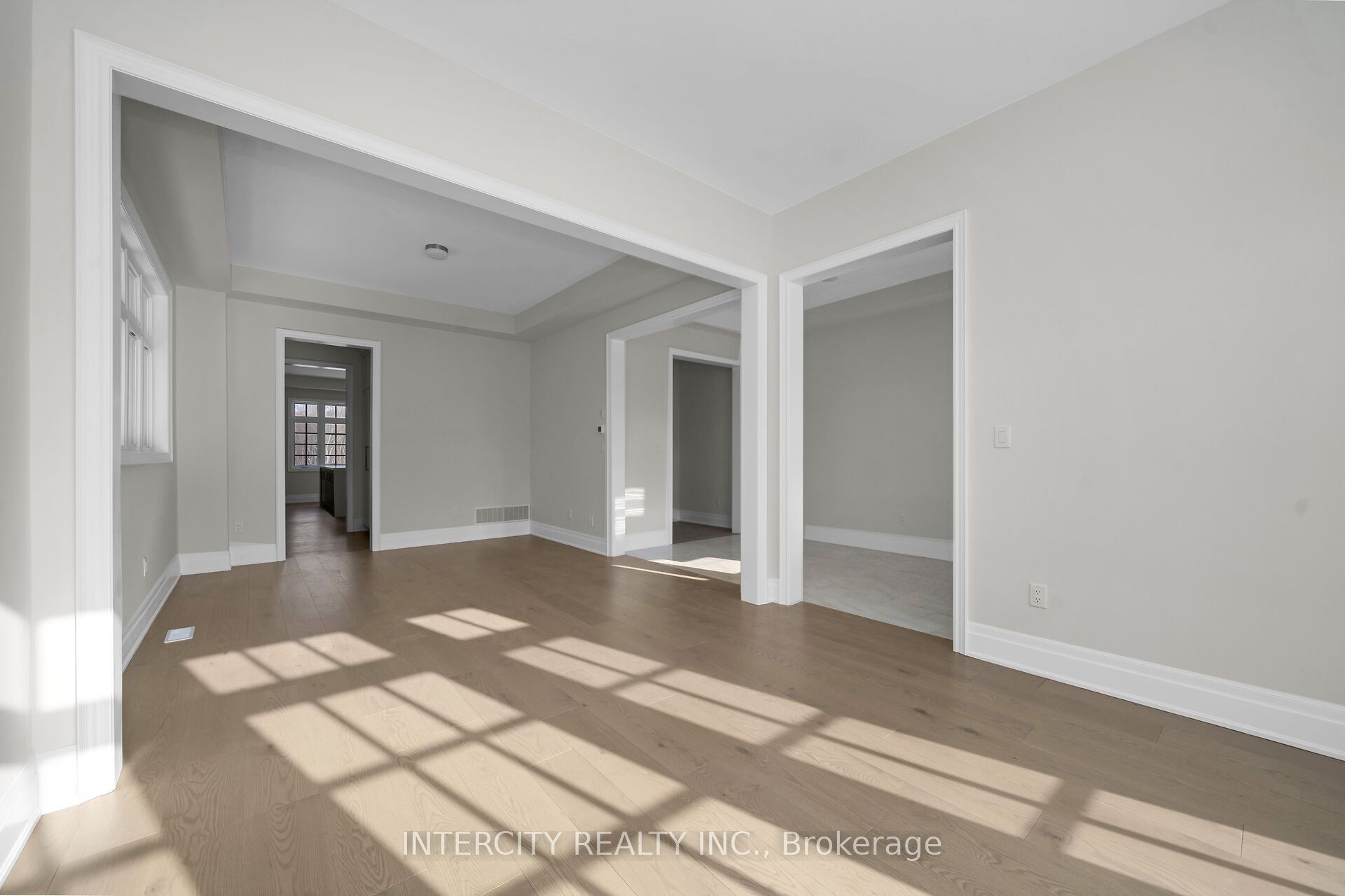 8 Heart Lake Circle Property Photo 7