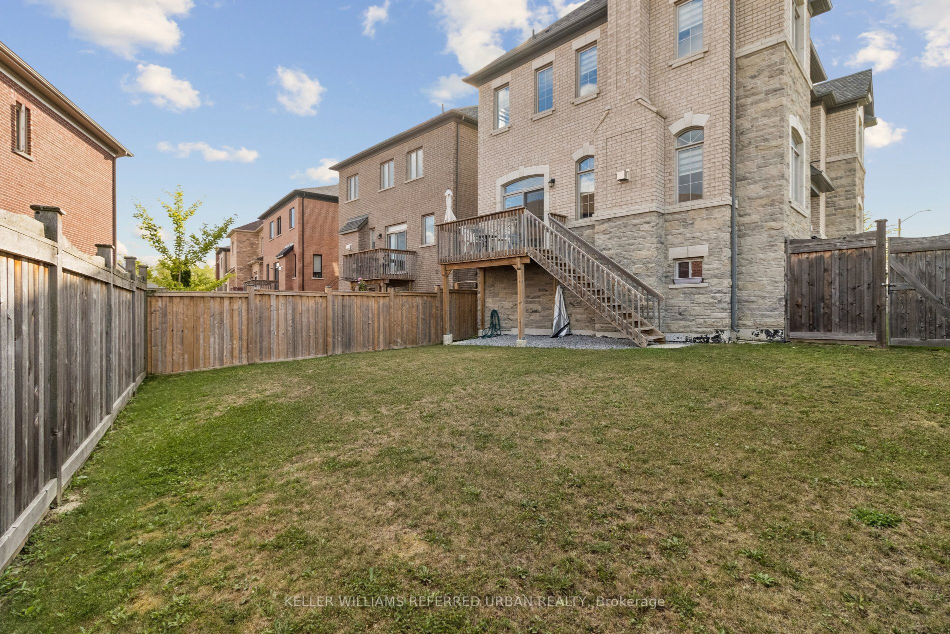 54 Leary Crescent Property Photo 40