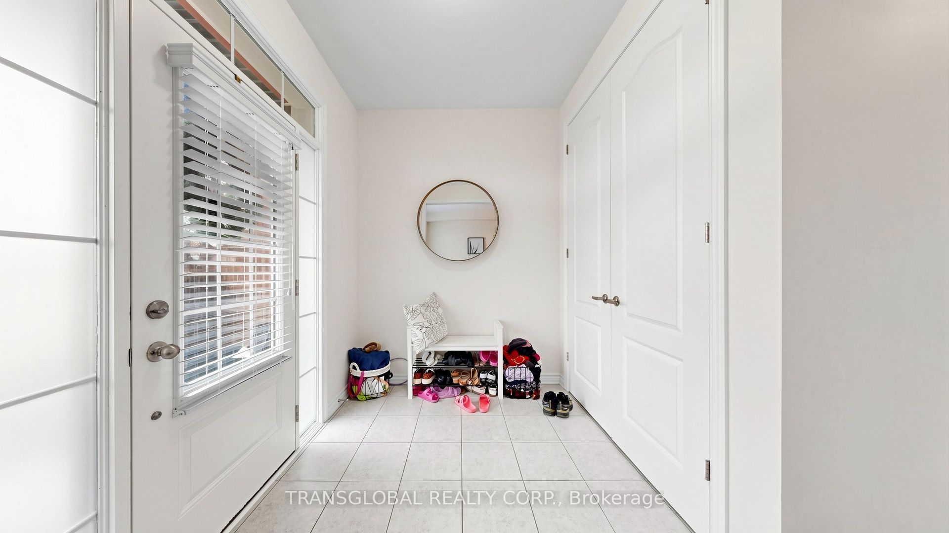 181 Beechborough Crescent Property Photo 3