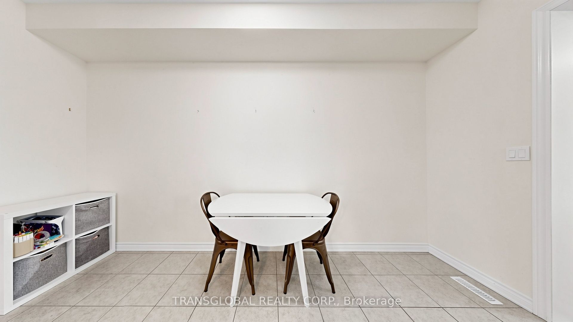 181 Beechborough Crescent Property Photo 15