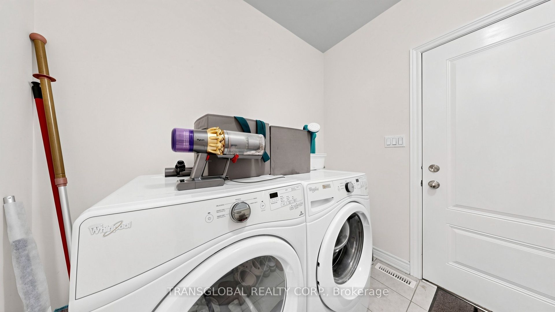 181 Beechborough Crescent Property Photo 17