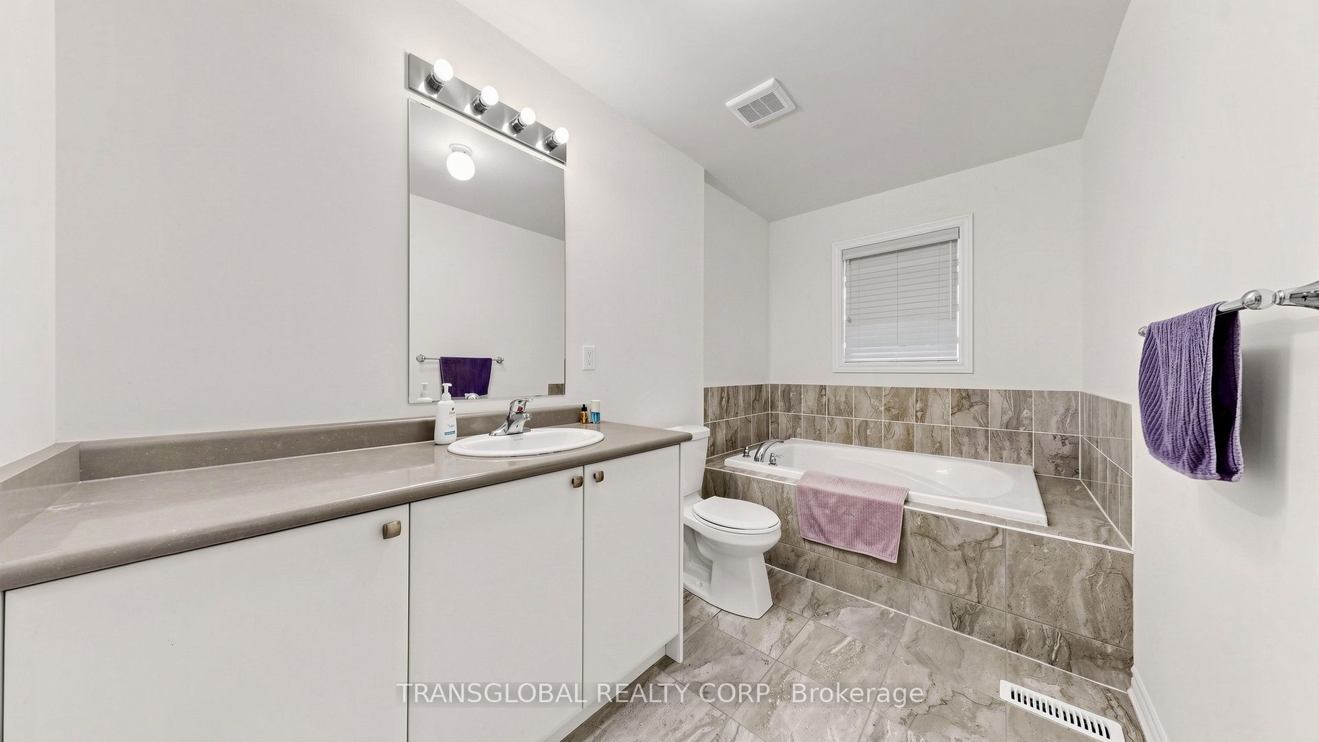 181 Beechborough Crescent Property Photo 24