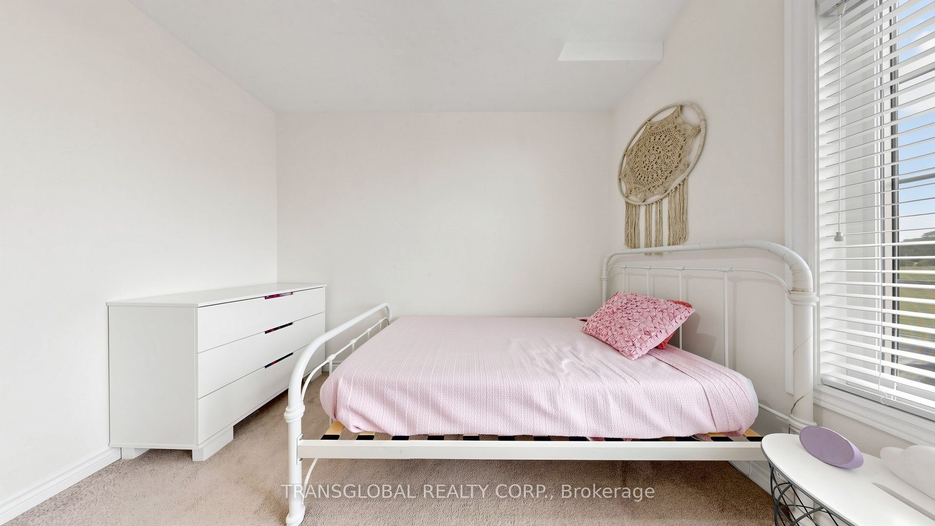 181 Beechborough Crescent Property Photo 28