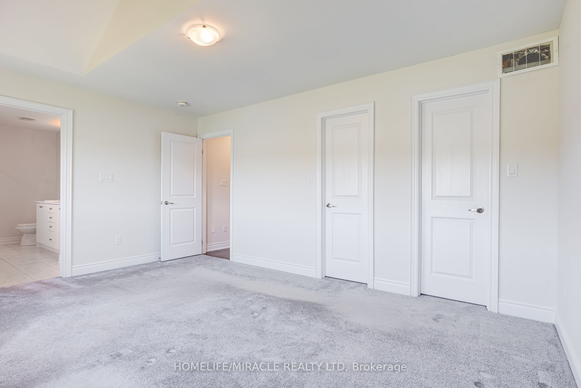 25 Lorne Thomas Place Property Photo 20