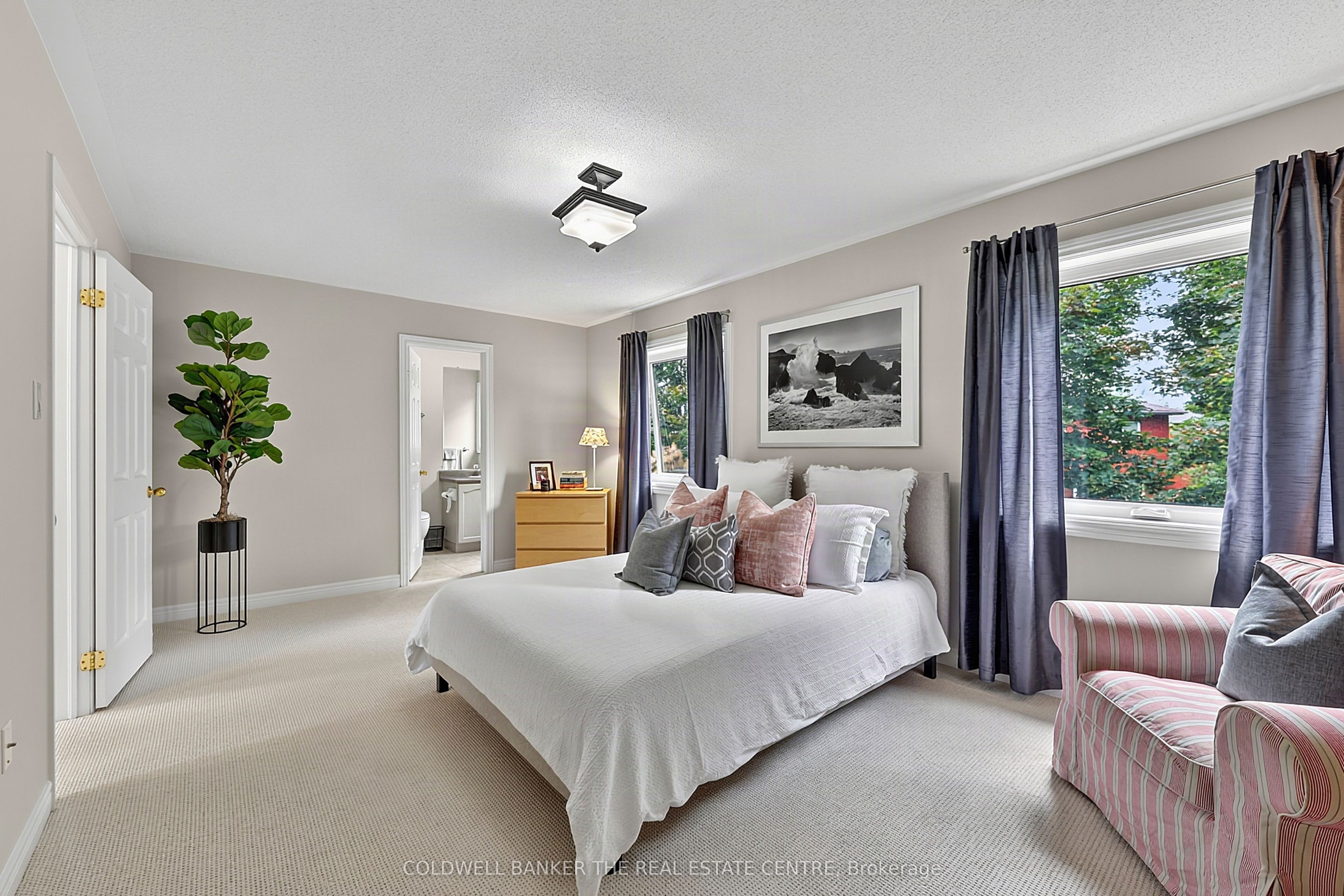 37 Rainbow Court Property Photo 29