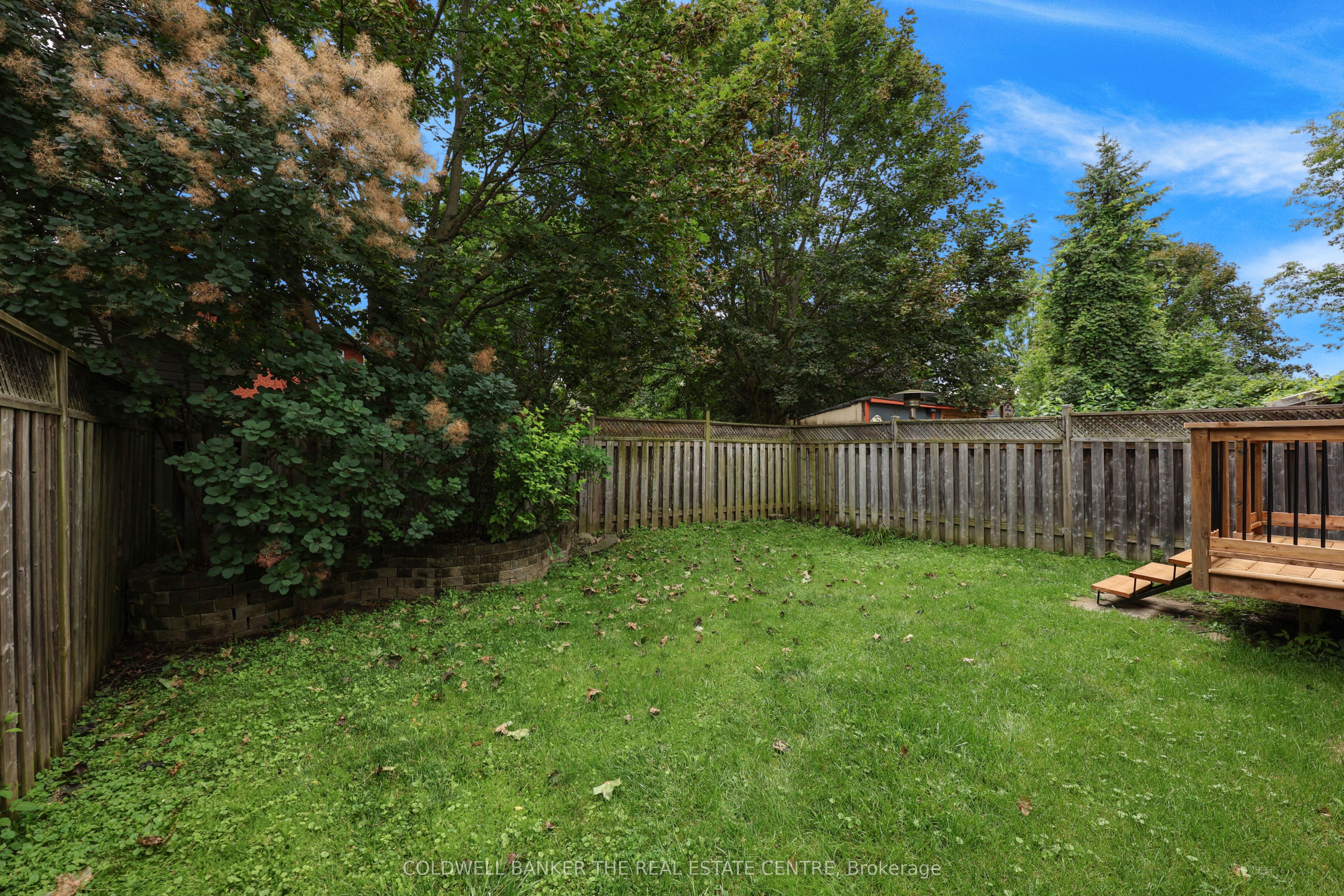 37 Rainbow Court Property Photo 33