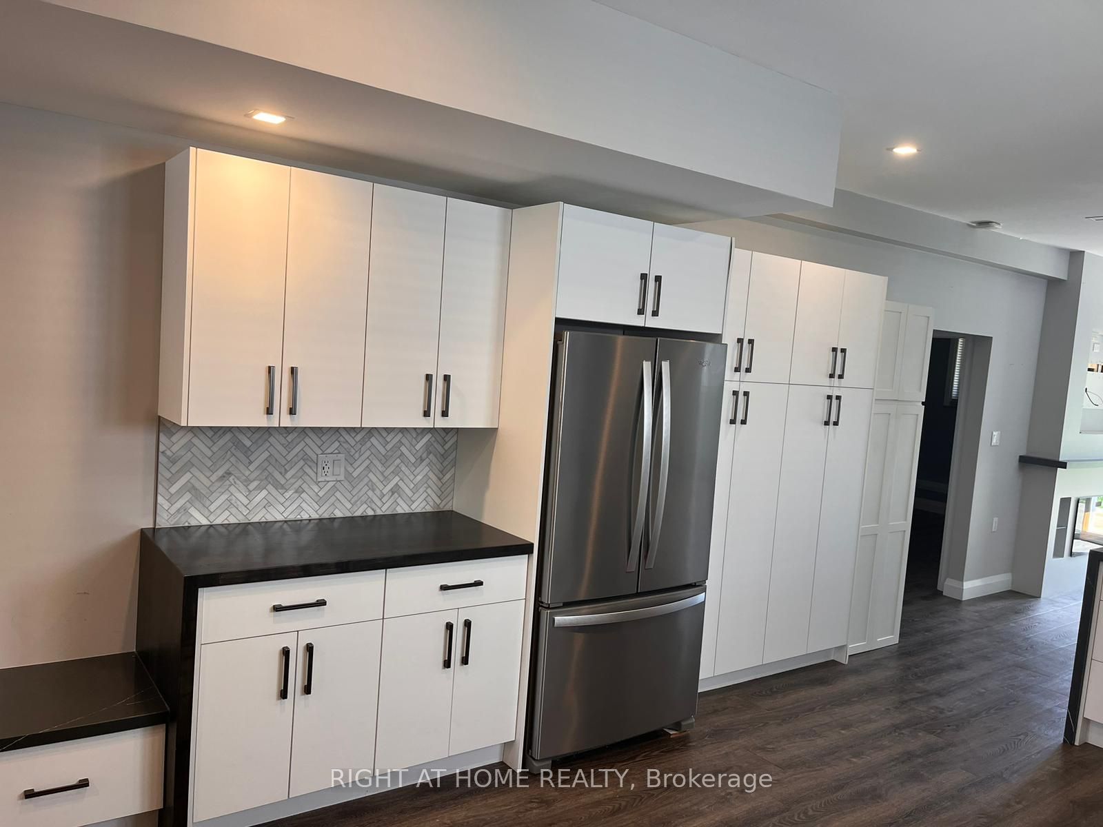 116 Maplewood Drive Property Photo 10