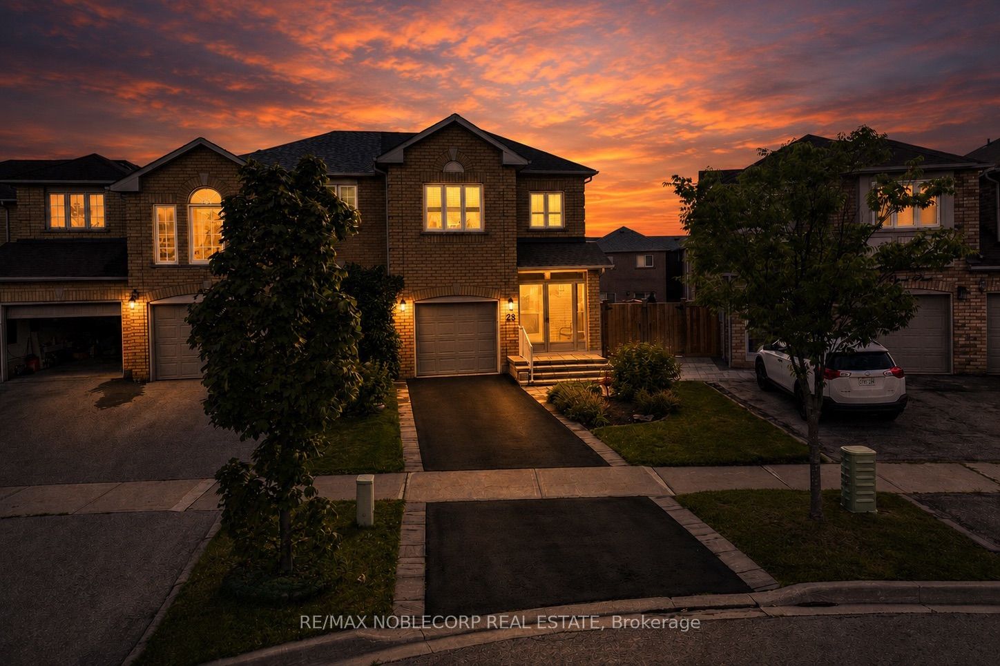 28 Opera Place Property Photo 1