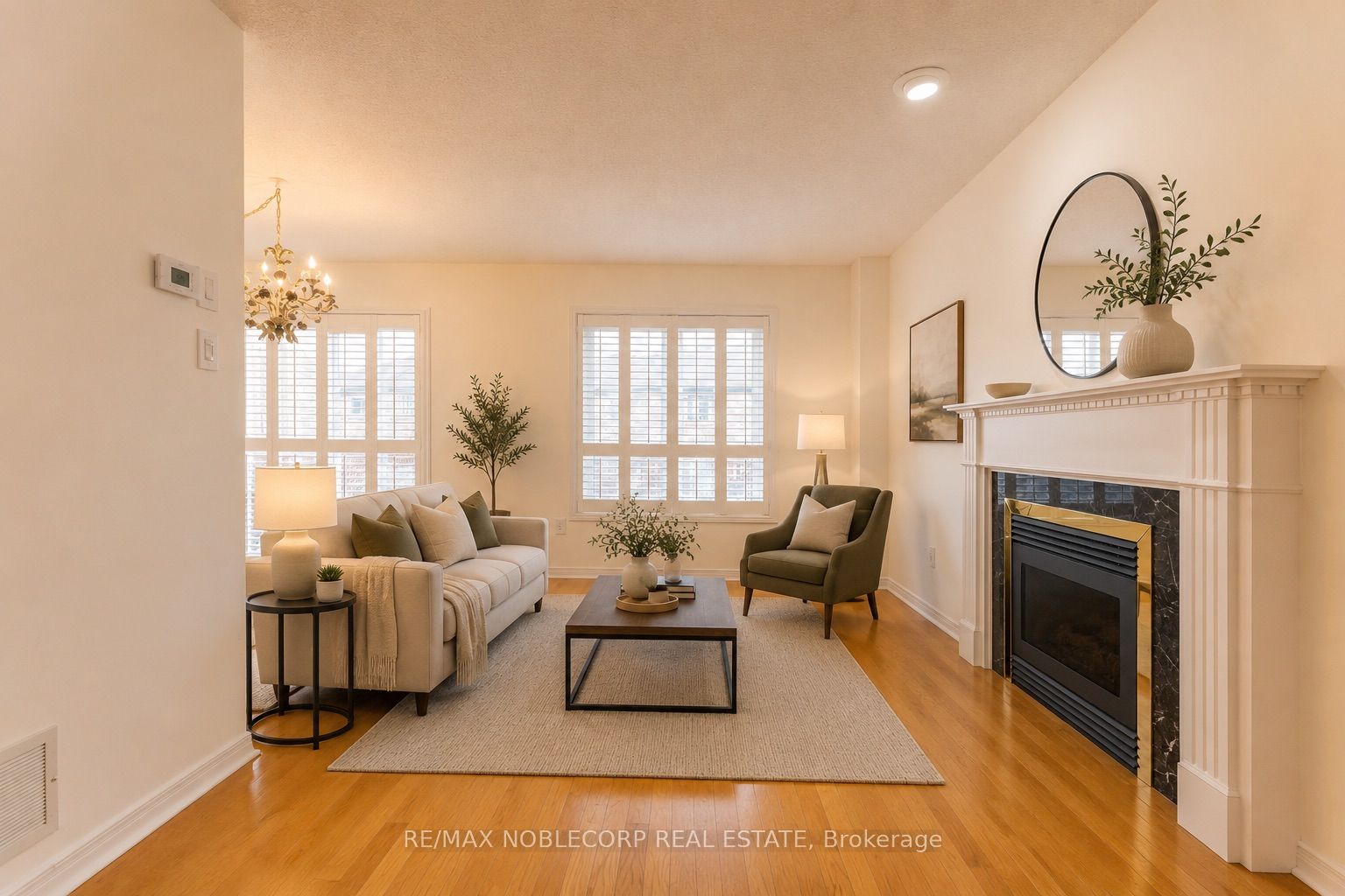 28 Opera Place Property Photo 2