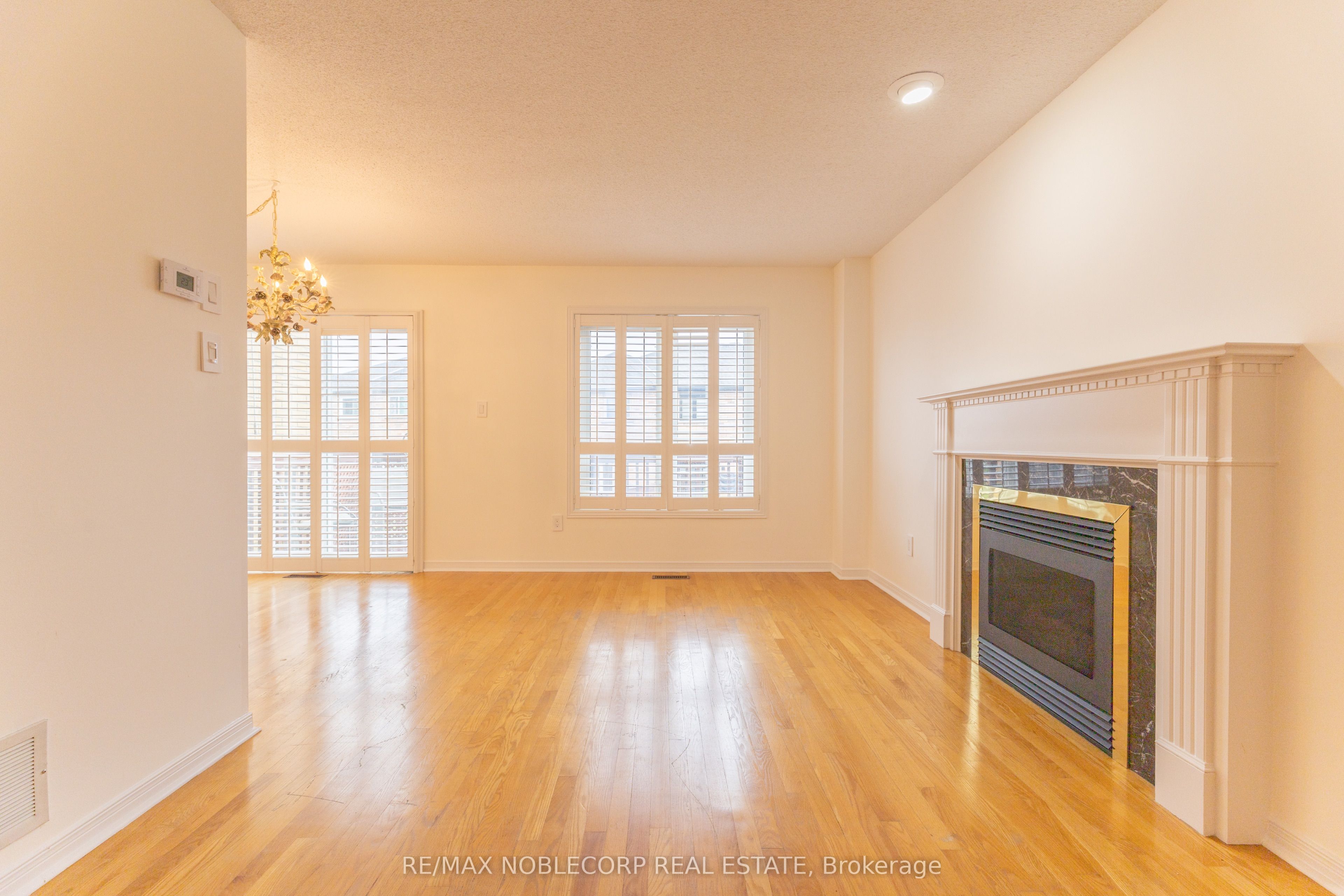 28 Opera Place Property Photo 16