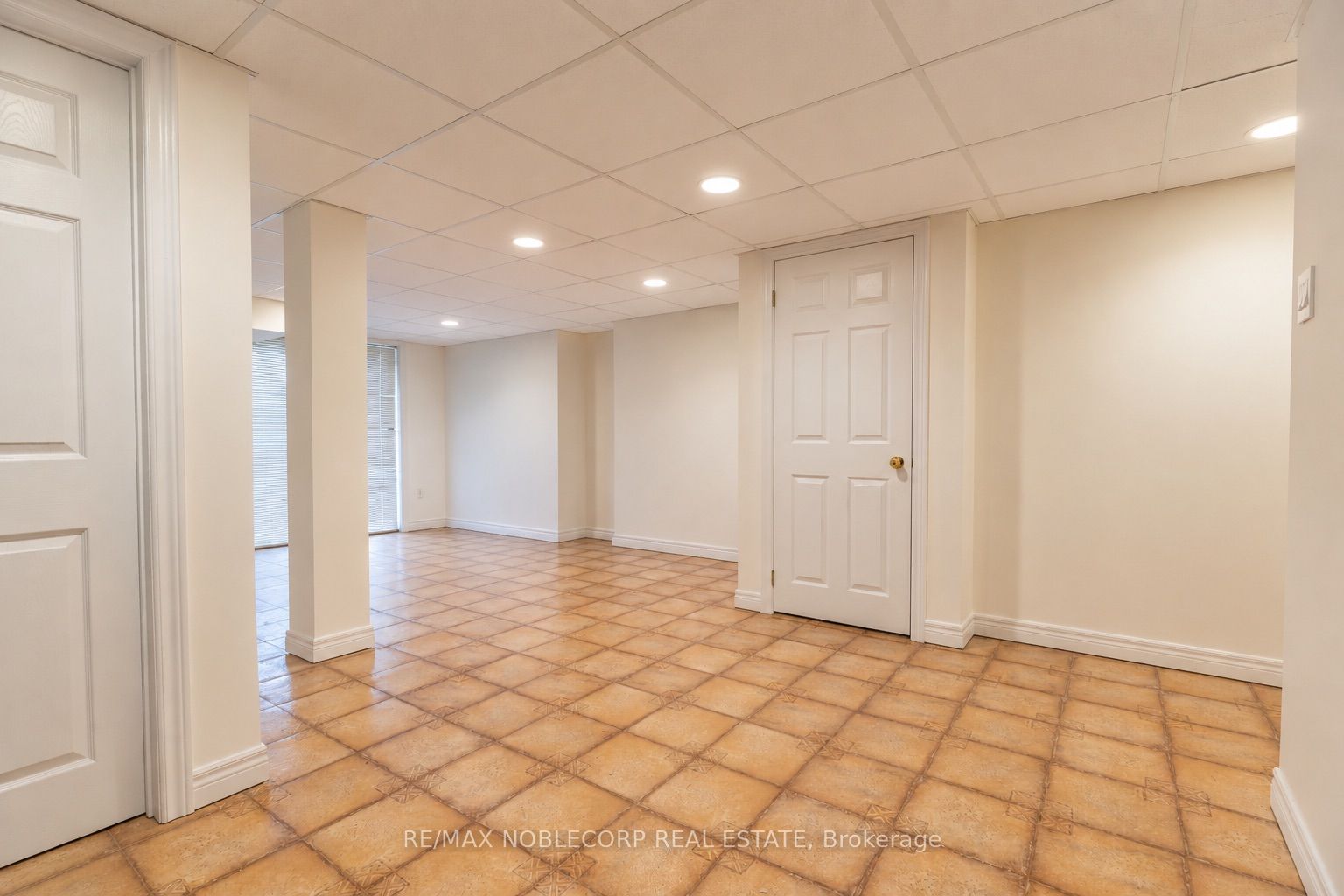 28 Opera Place Property Photo 40